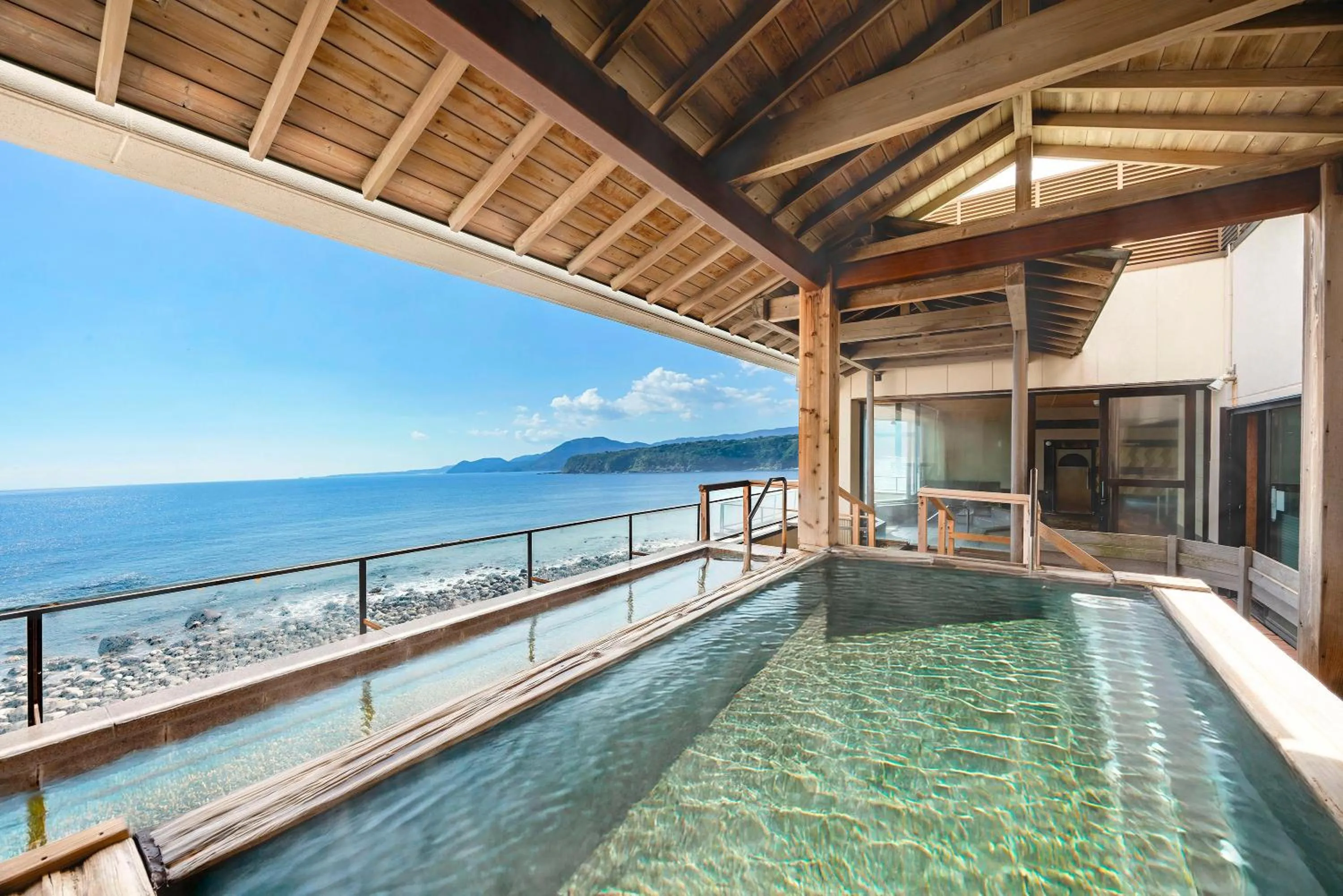 Nearby landmark in Shinyu no Yado SAZANA