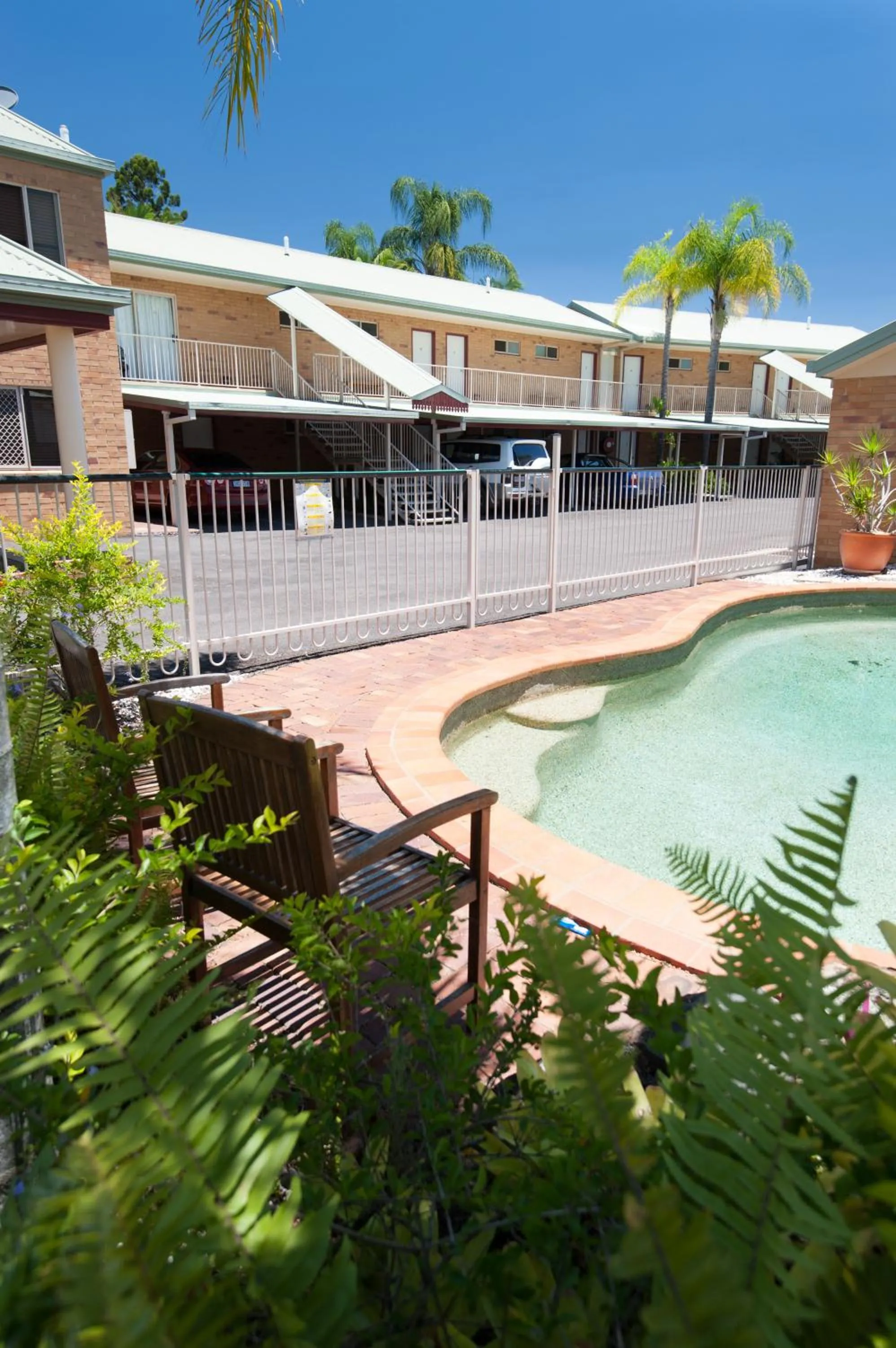 Swimming pool in Wild Scotsman Motor Inn Gin Gin QLD