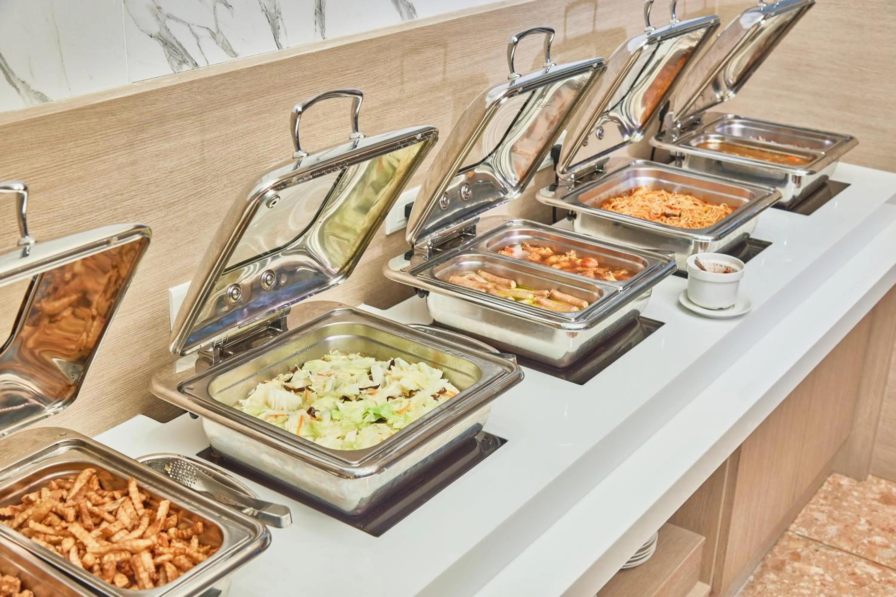 Breakfast in Naruwan Inn