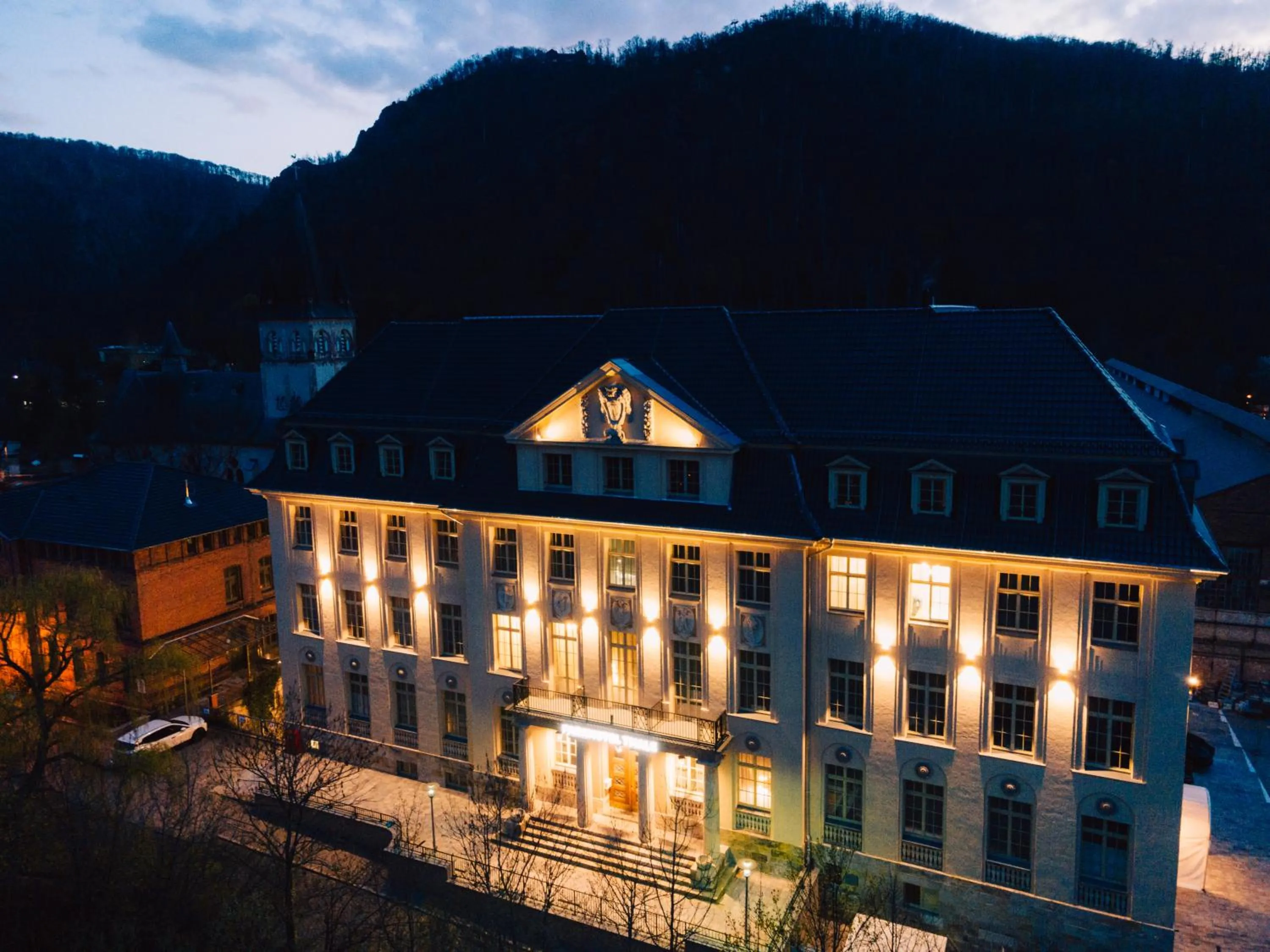 Property building in H24 Parkhotel Thale