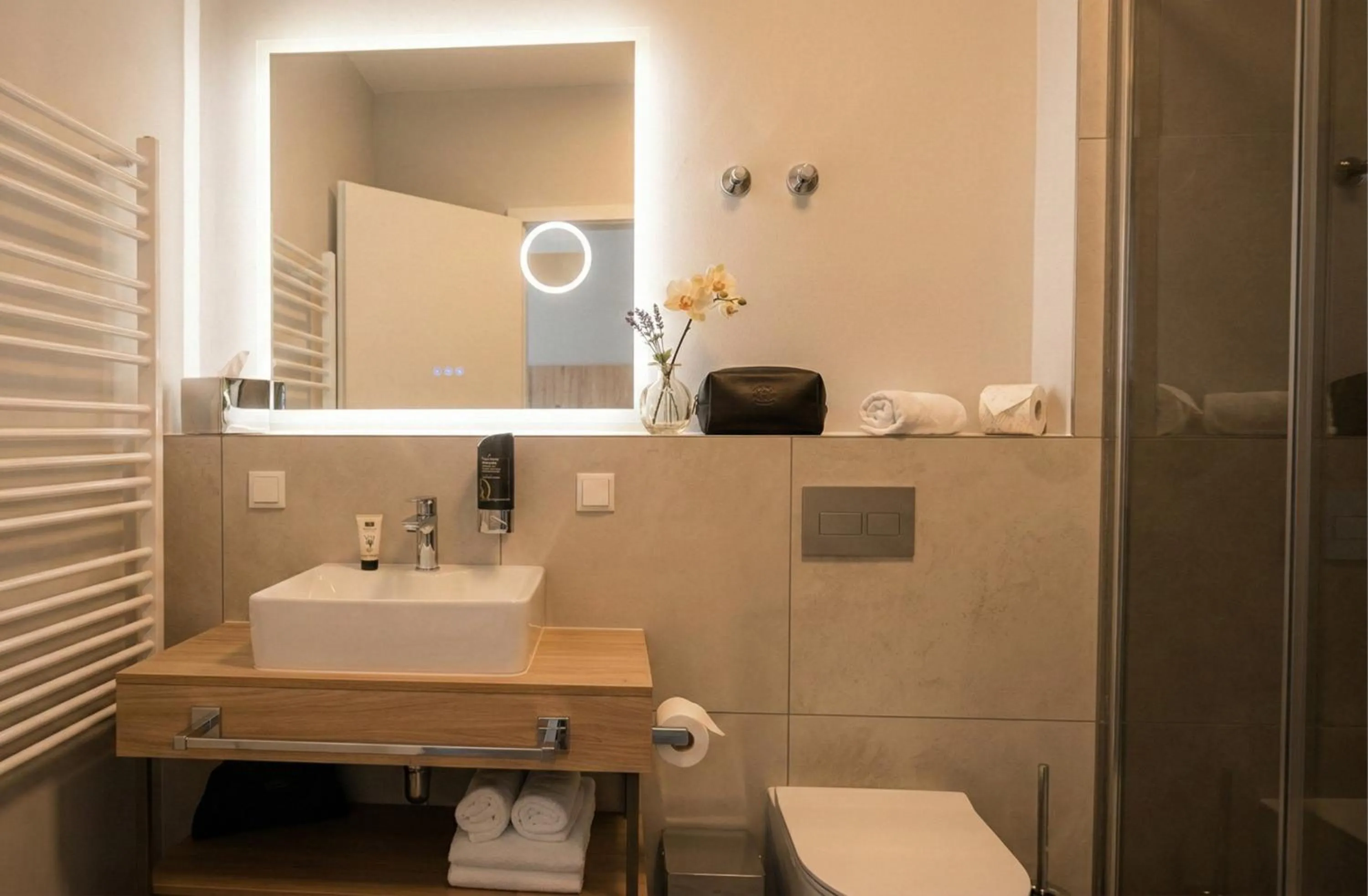 Bathroom in H24 Parkhotel Thale