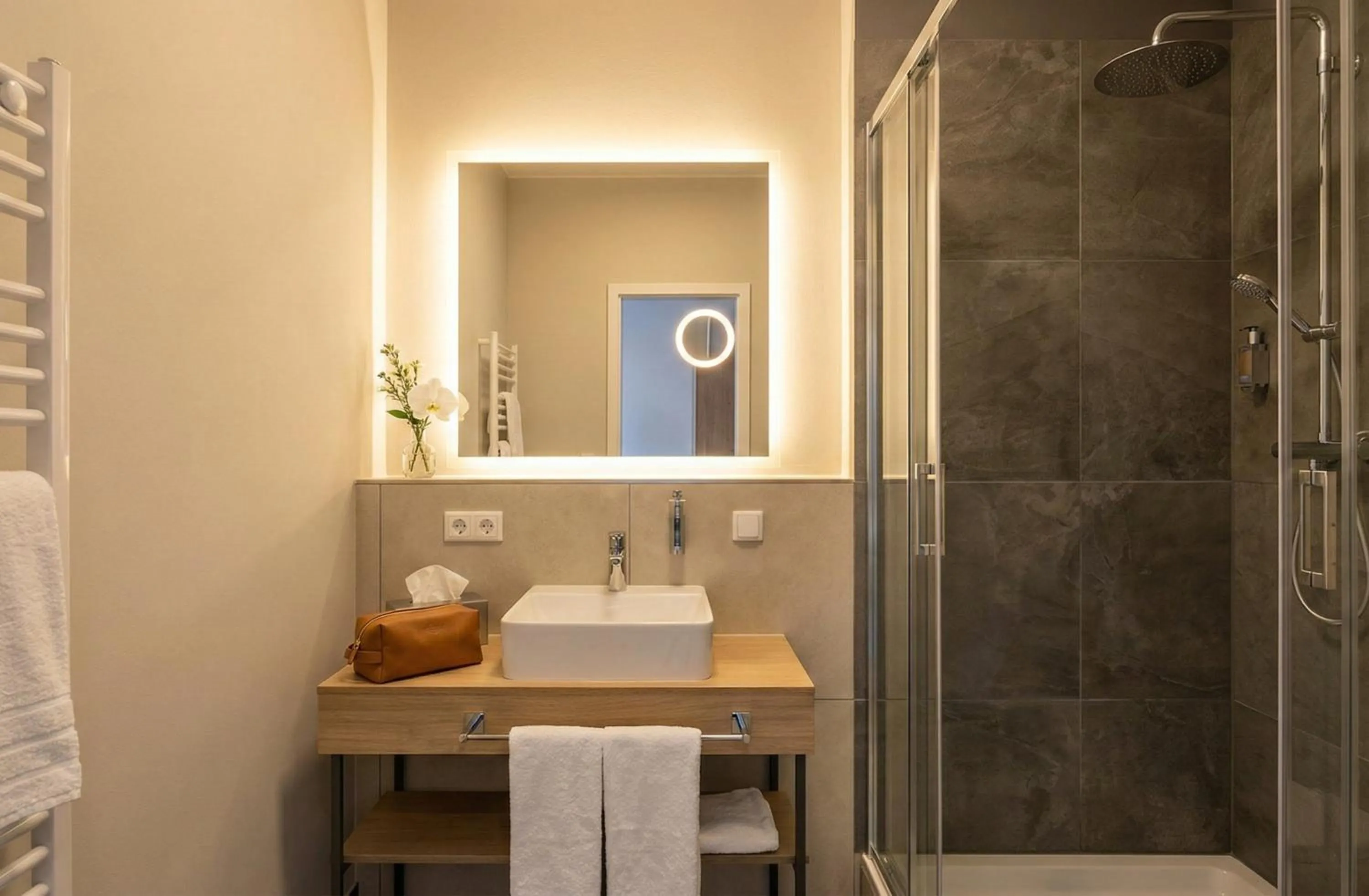 Bathroom in H24 Parkhotel Thale