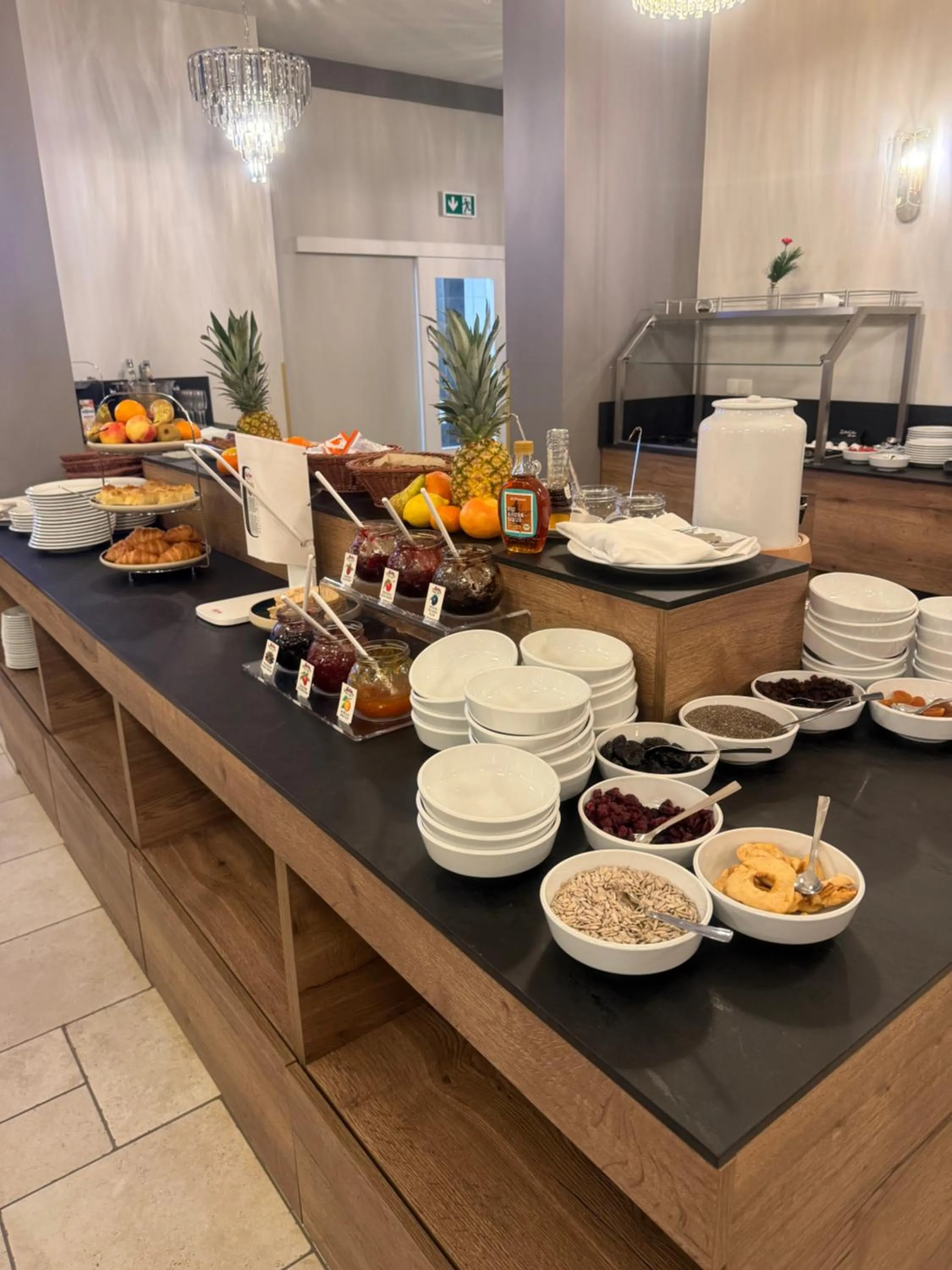 Breakfast in H24 Parkhotel Thale