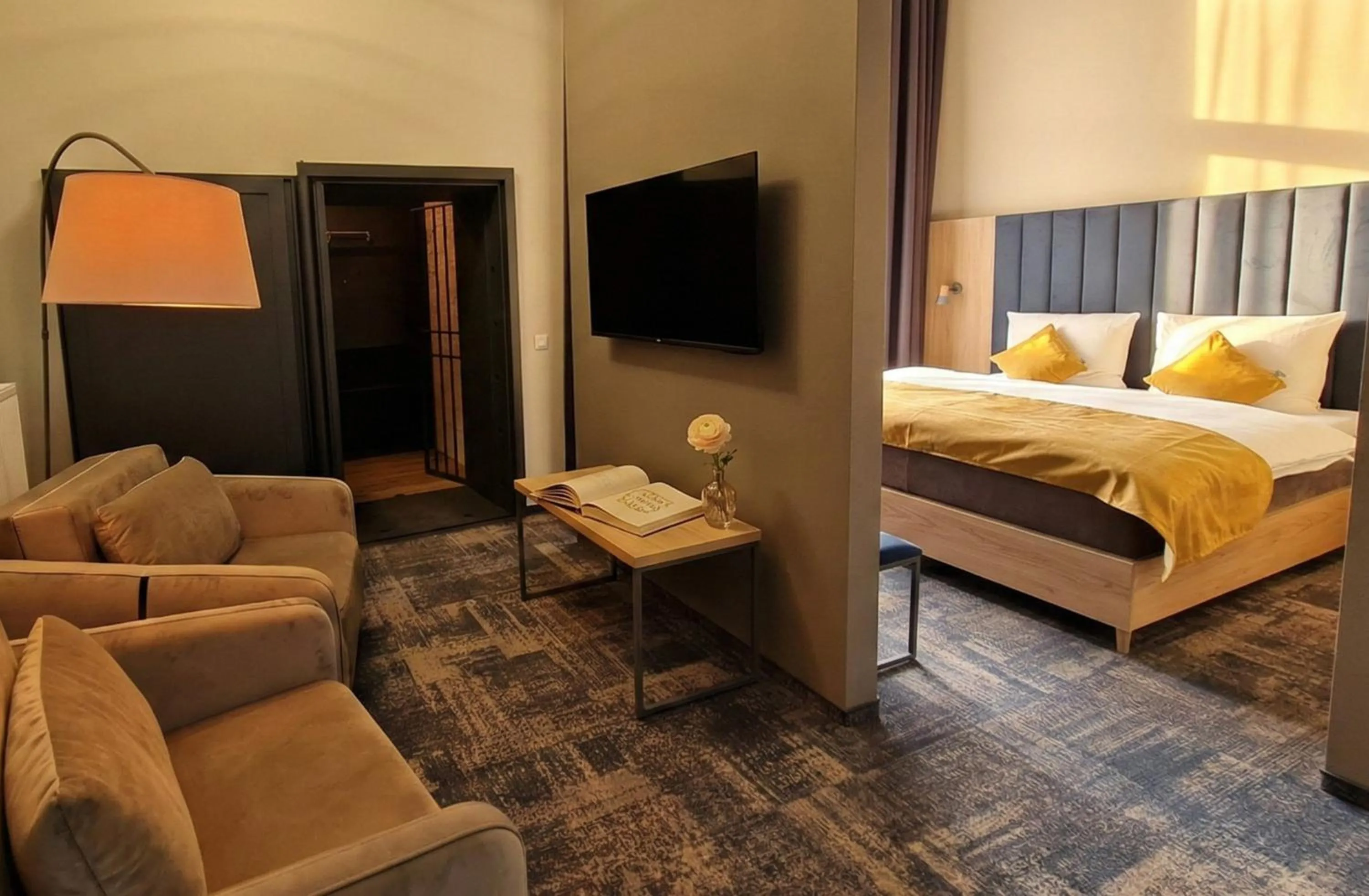 Photo of the whole room, Bed in H24 Parkhotel Thale