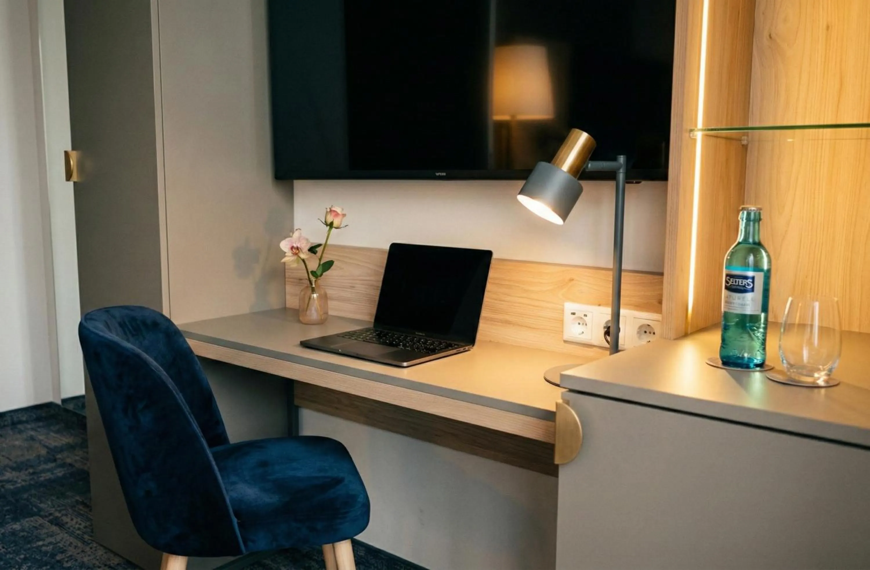 Photo of the whole room in H24 Parkhotel Thale