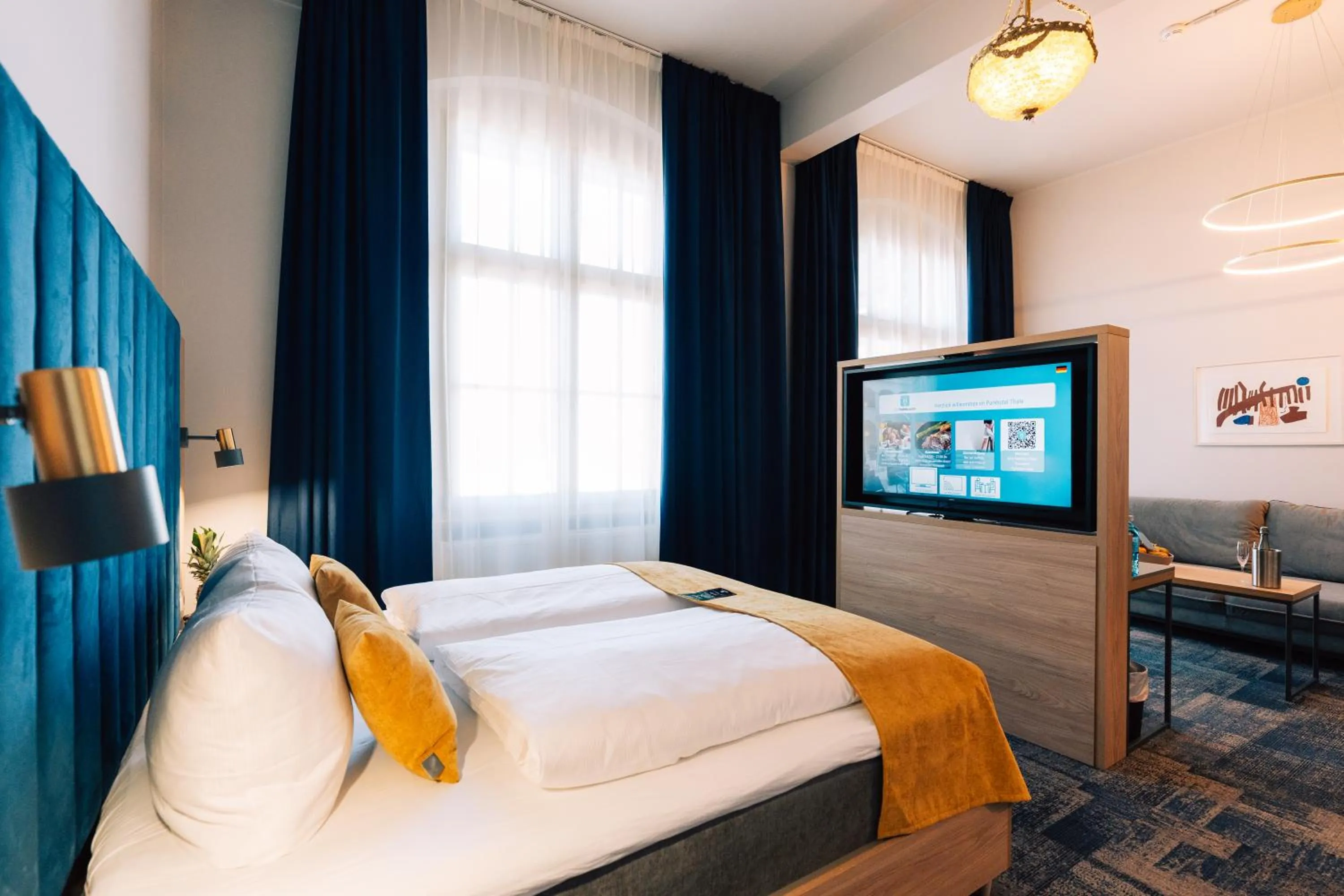Photo of the whole room, Bed in H24 Parkhotel Thale