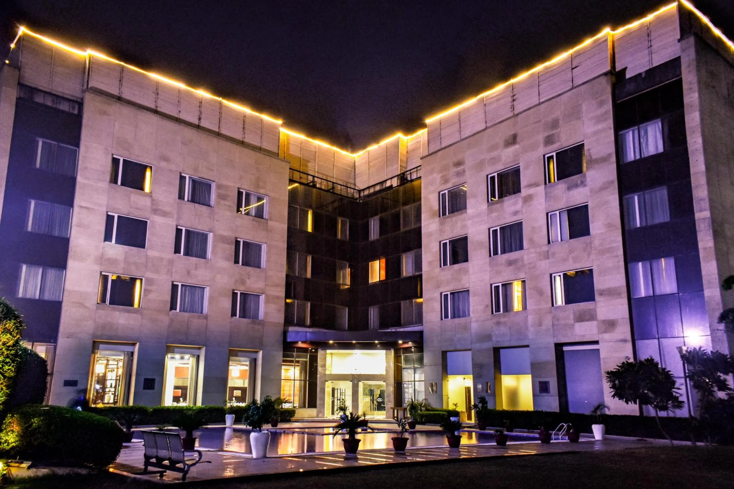 Property building in Fortune Park Orange, Sidhrawali, Gurugram - Member ITC Hotels' Group