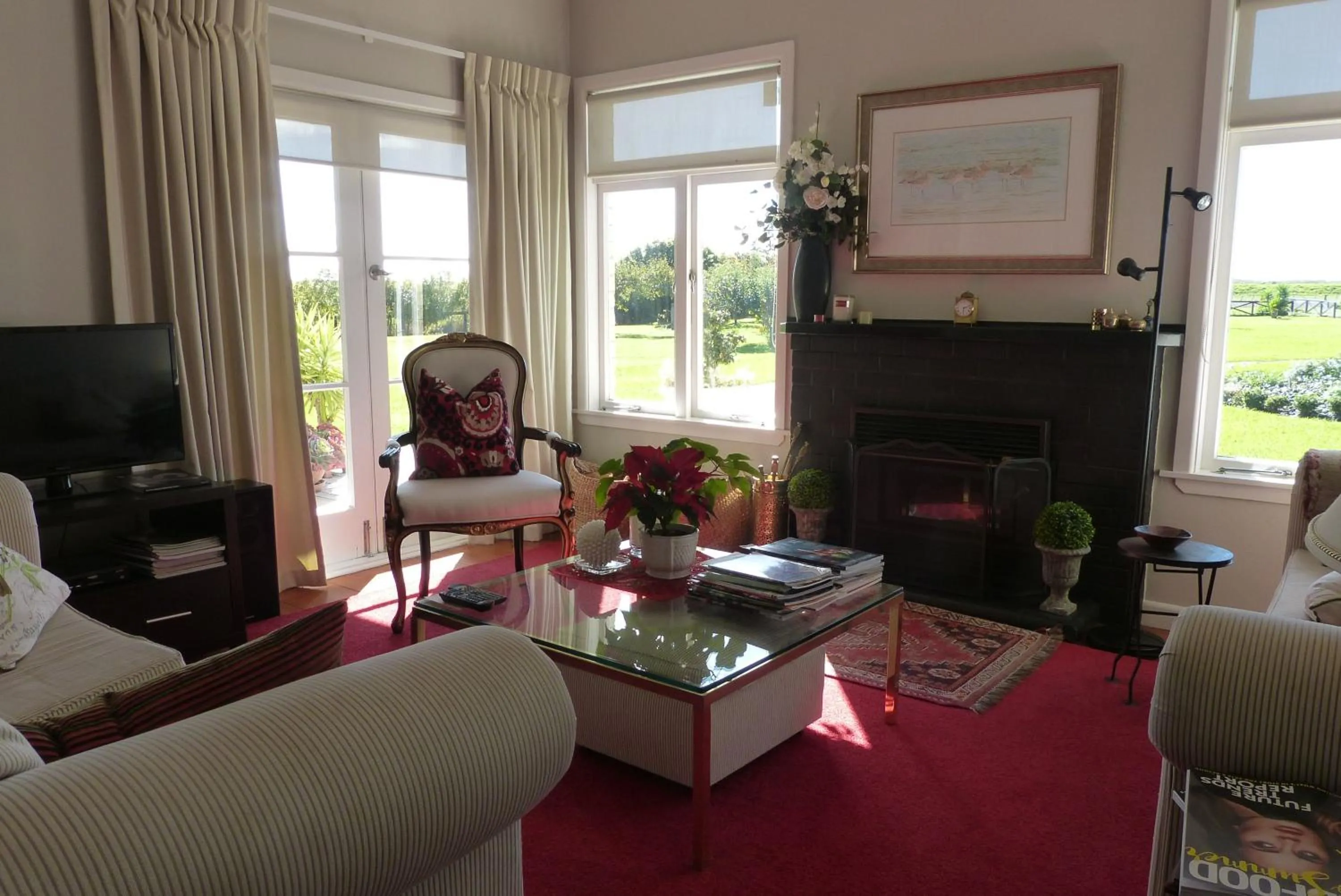Living room in Miranda Homestead B&B