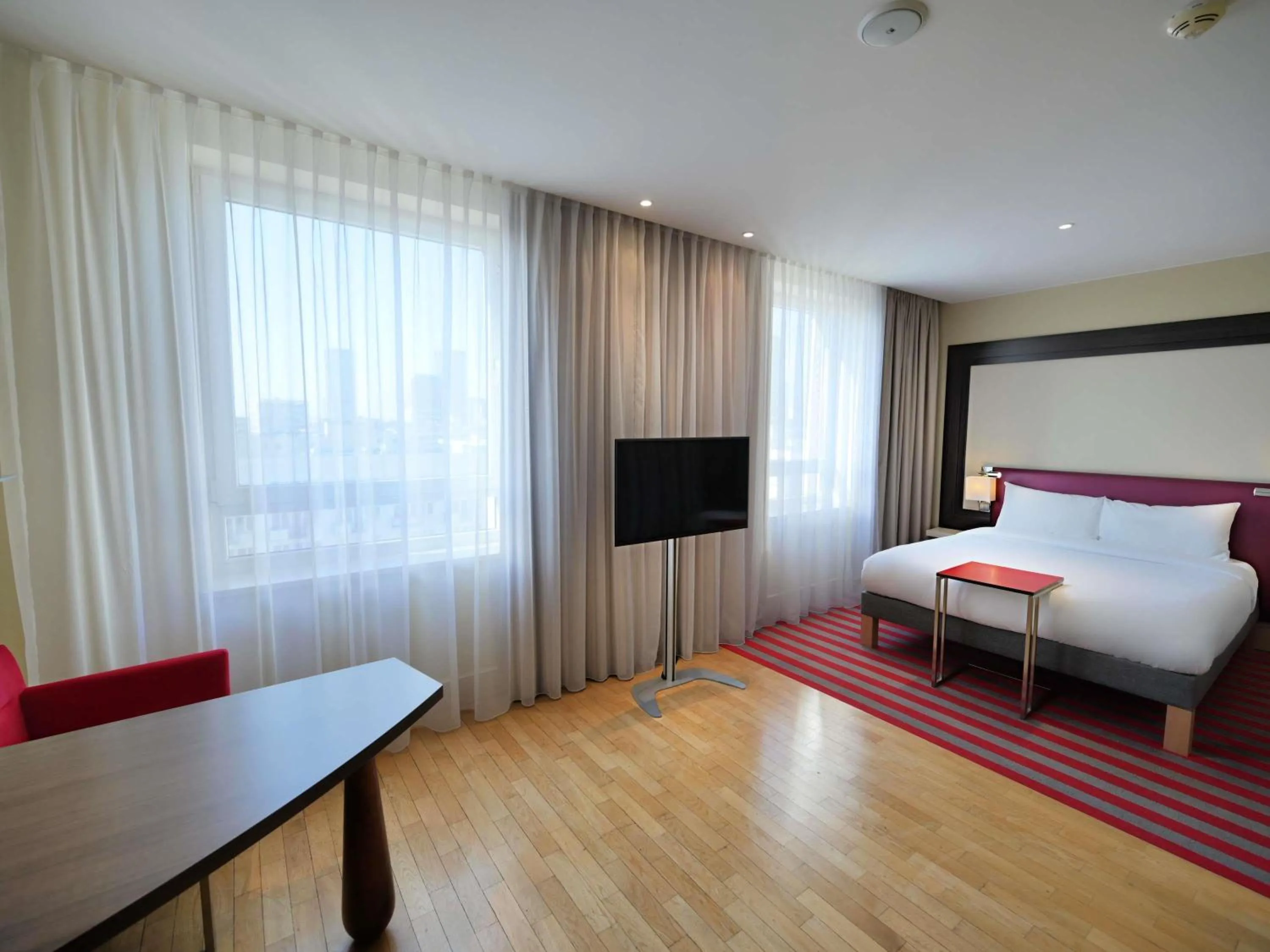 Bedroom, Bed in Mercure Warszawa Grand