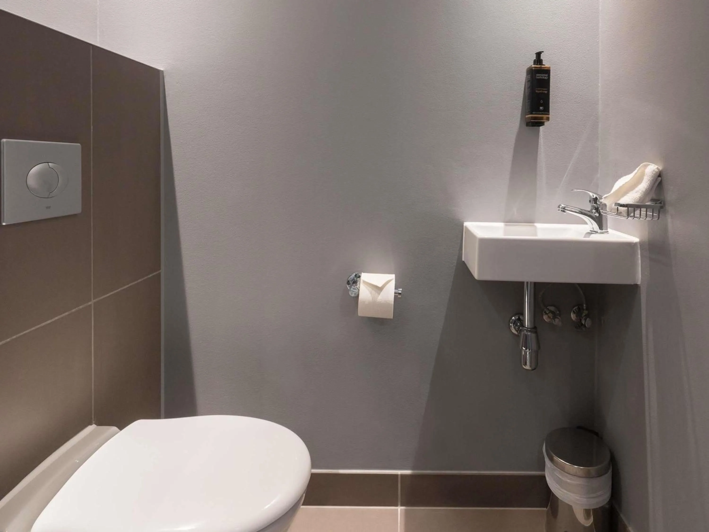 Bedroom in Mercure Warszawa Grand