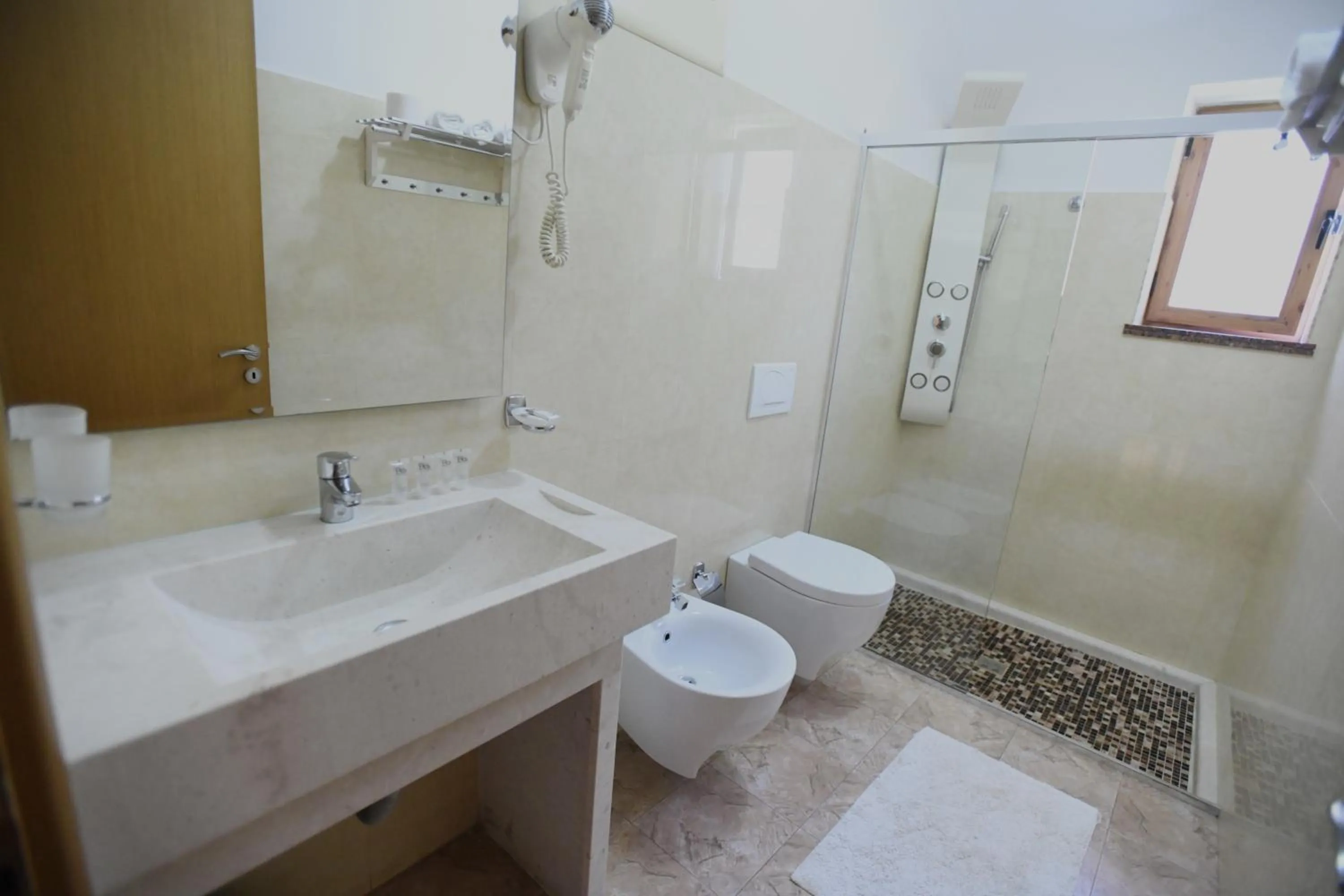 Shower in Hotel Gega