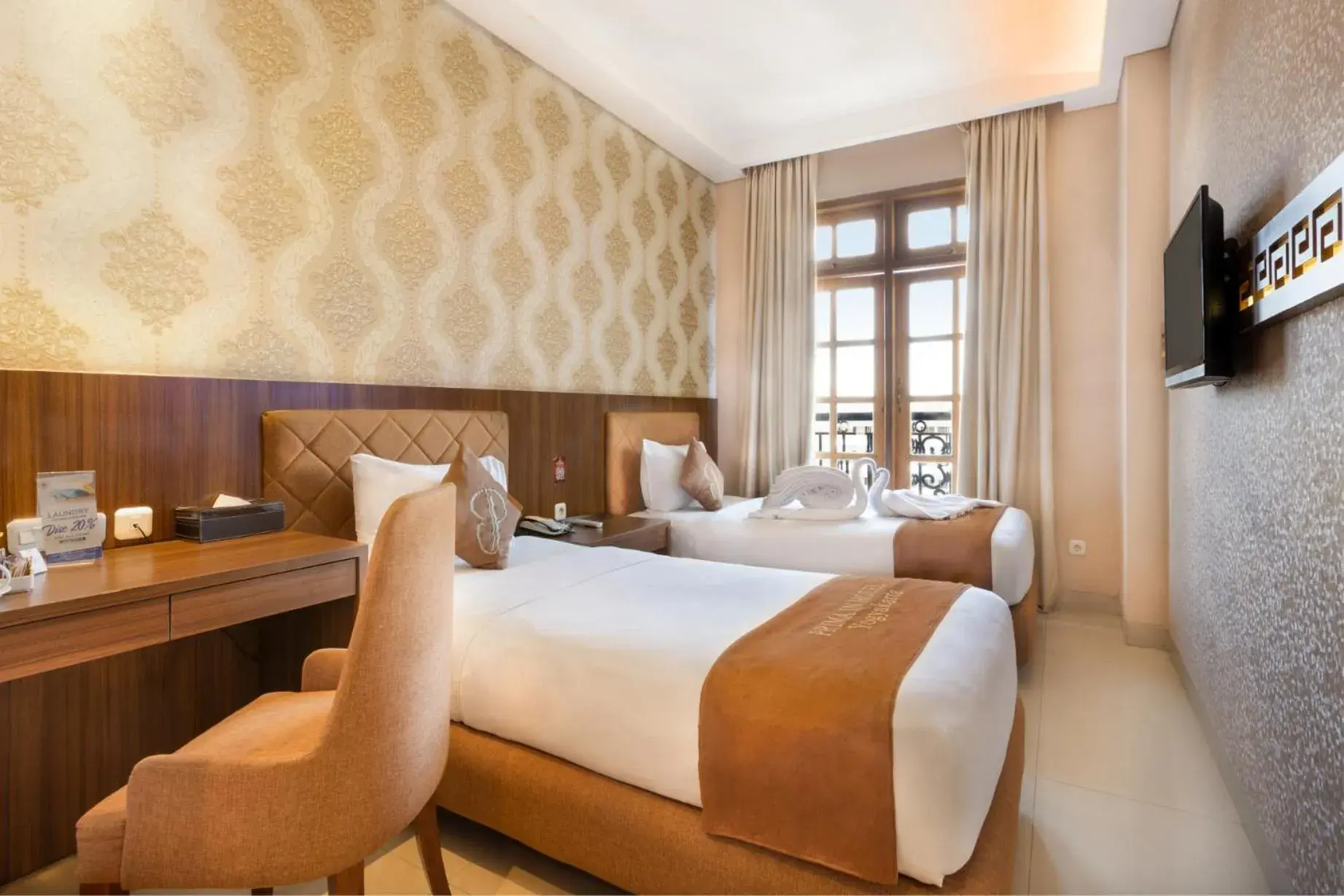 Bed in Prima In Hotel Malioboro
