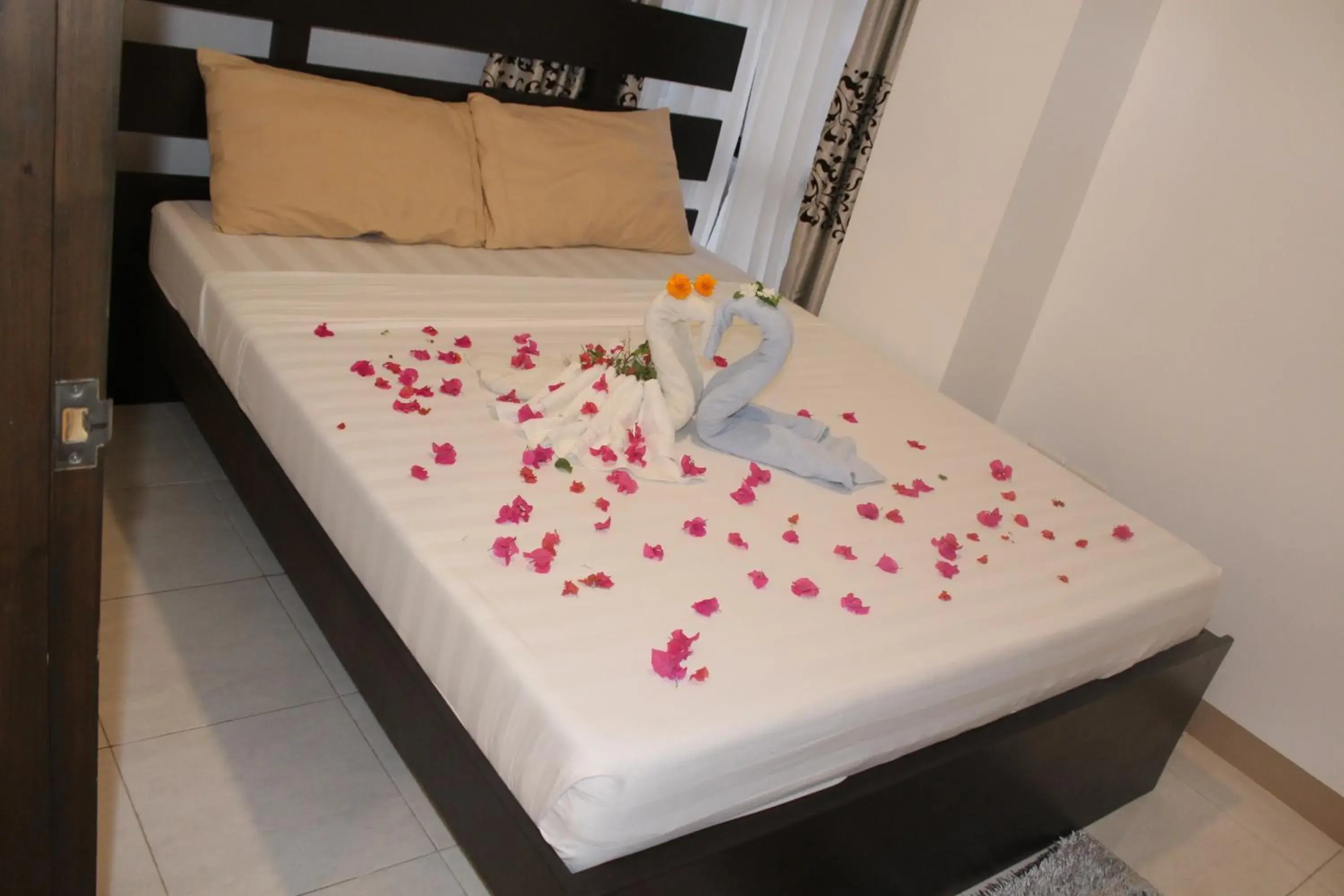 Bedroom, Bed in Anahaw Studio Suites Bedroom, Bed in Anahaw Studio Suites