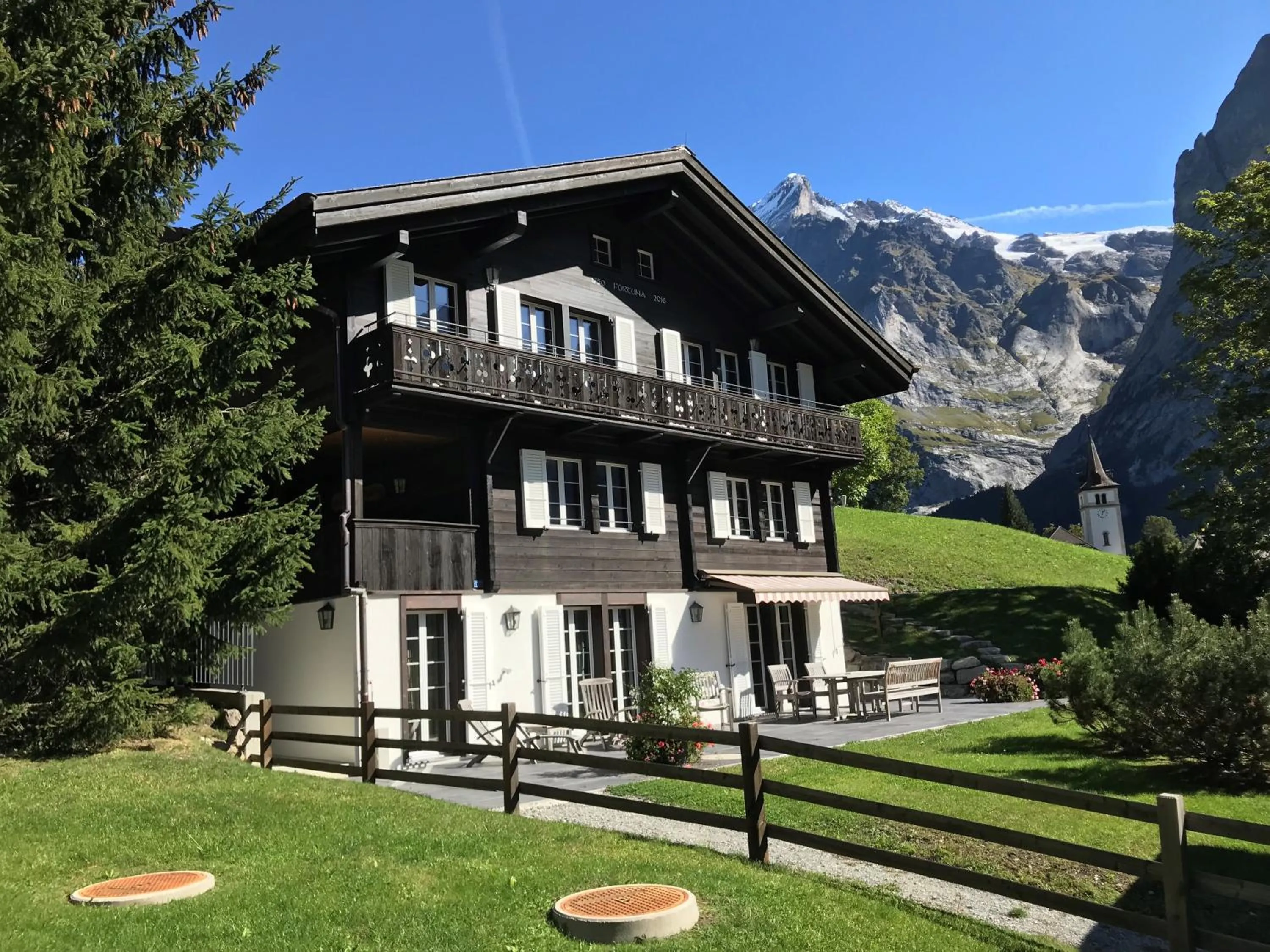 Property building in Apartment Fortuna 5.5 - GriwaRent AG