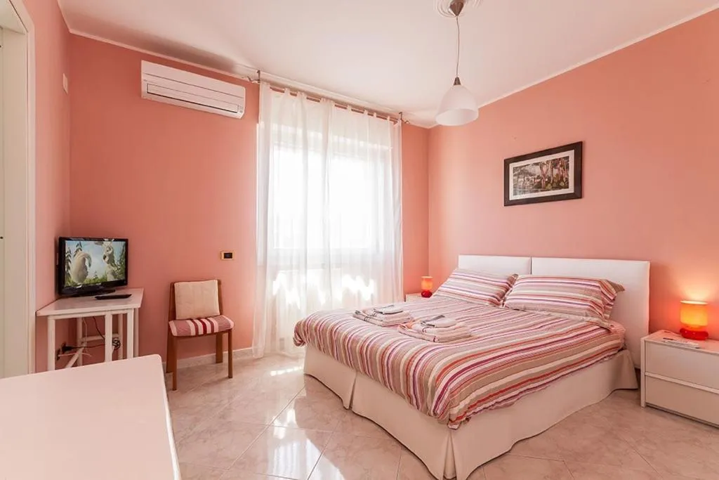 Bed in B&B Mareya
