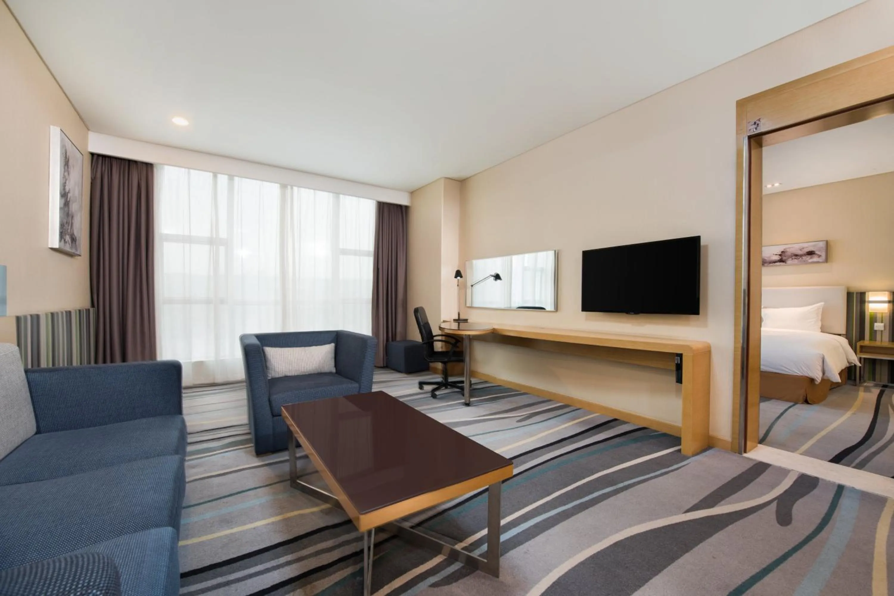 Photo of the whole room in Holiday Inn Express Baoji City Centre by IHG