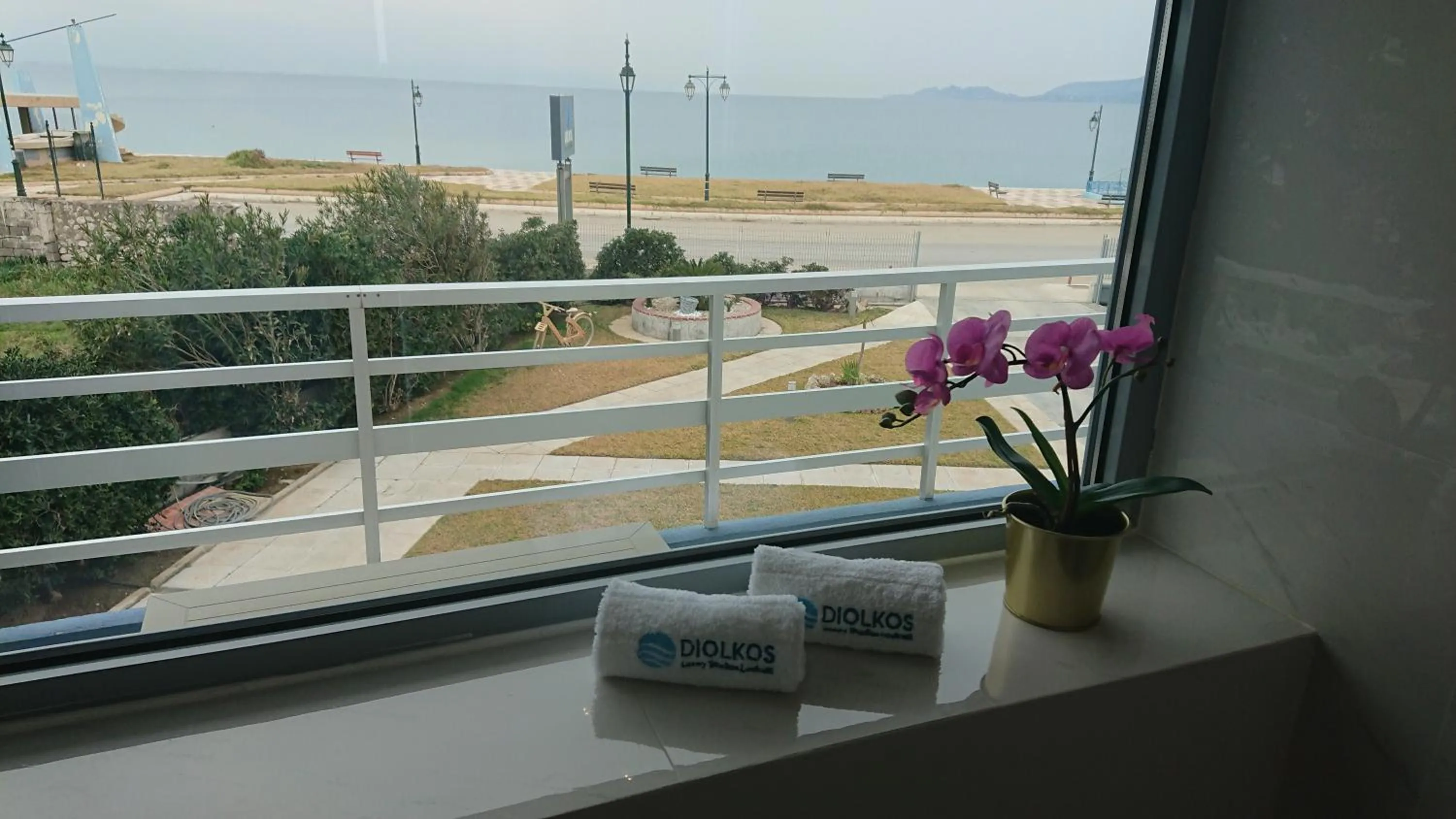 Bathroom in Diolkos Studios