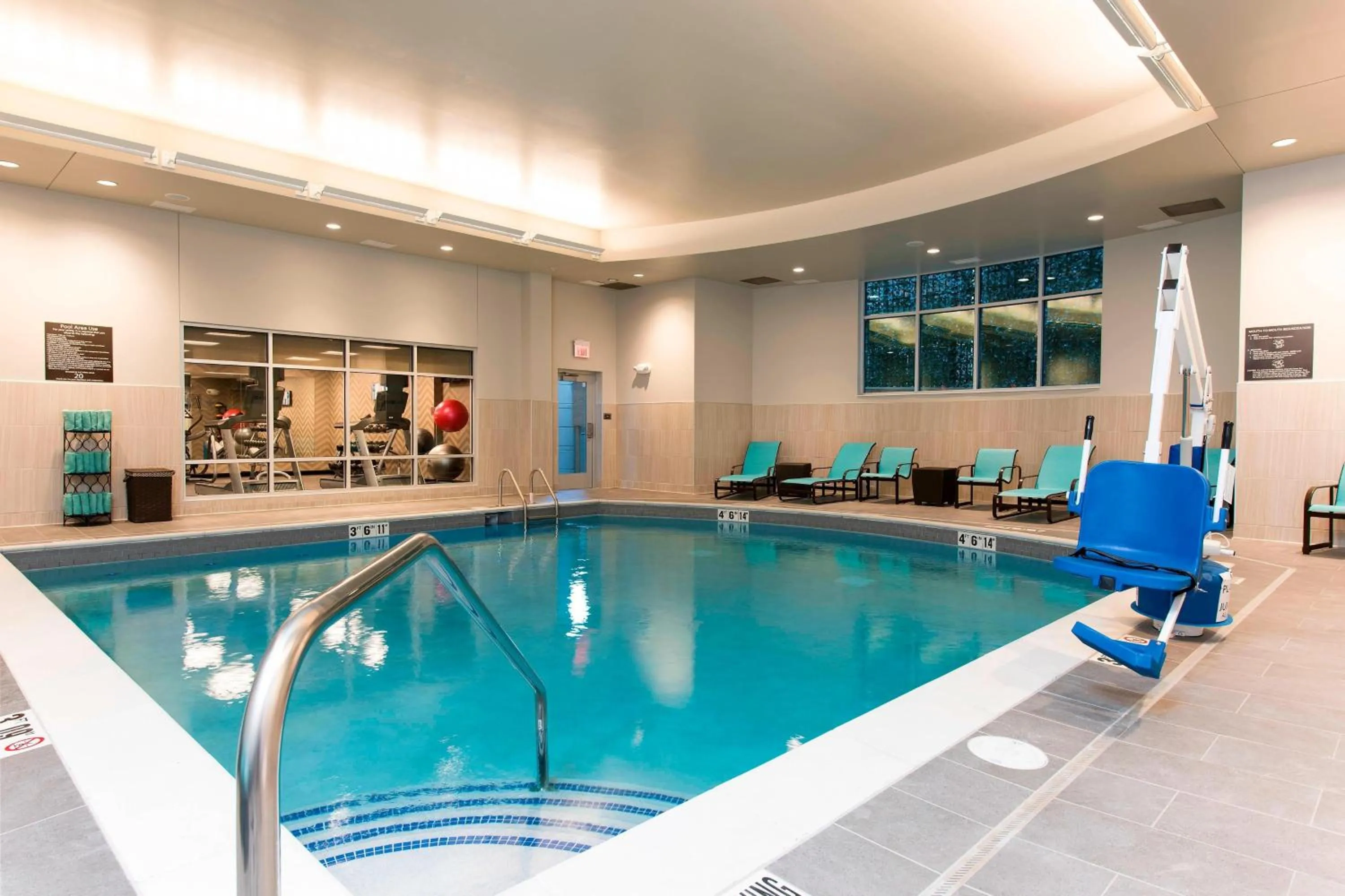 Swimming pool in Residence Inn by Marriott Ann Arbor Downtown