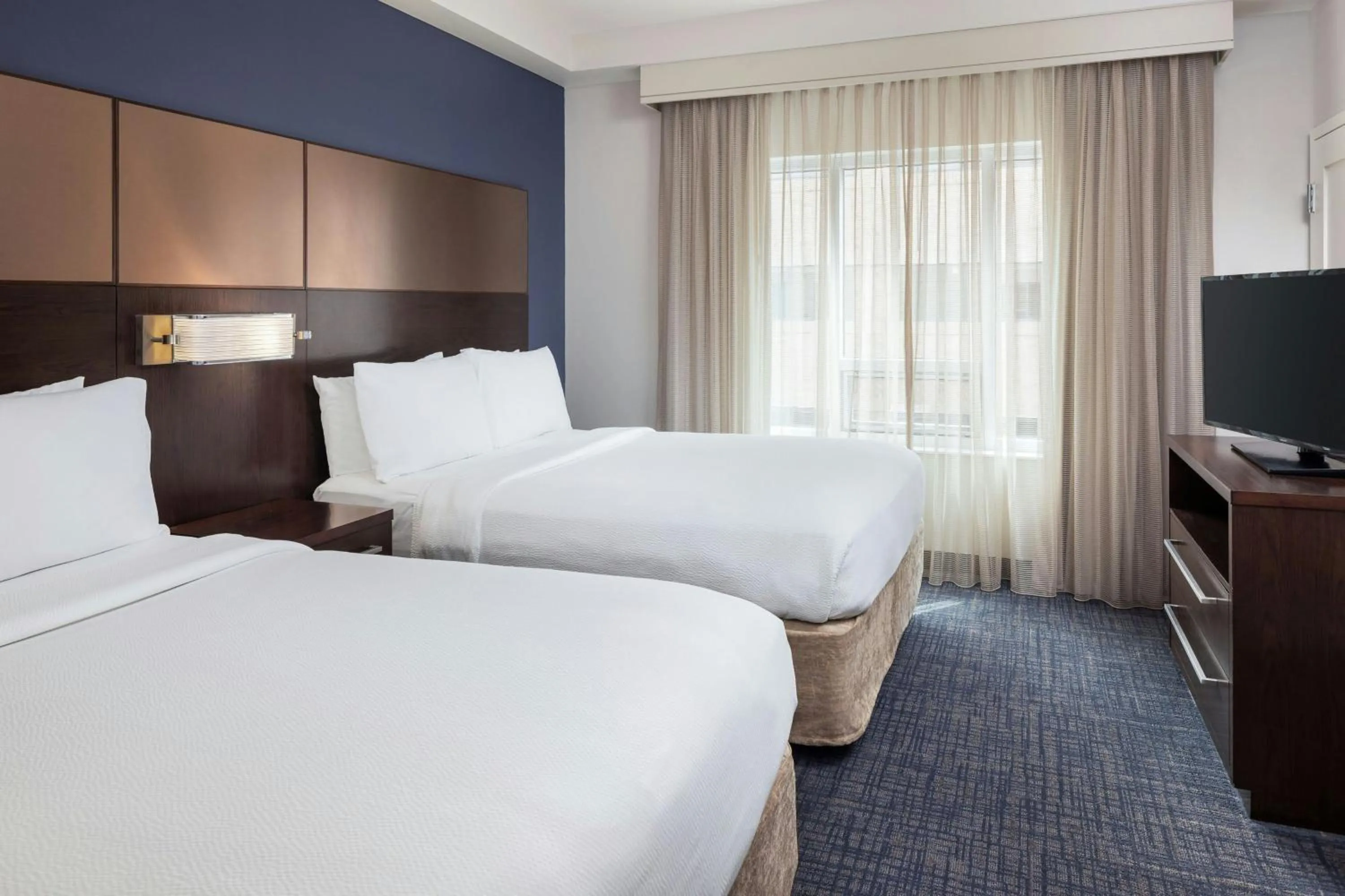 Bedroom, Bed in Residence Inn by Marriott Ann Arbor Downtown