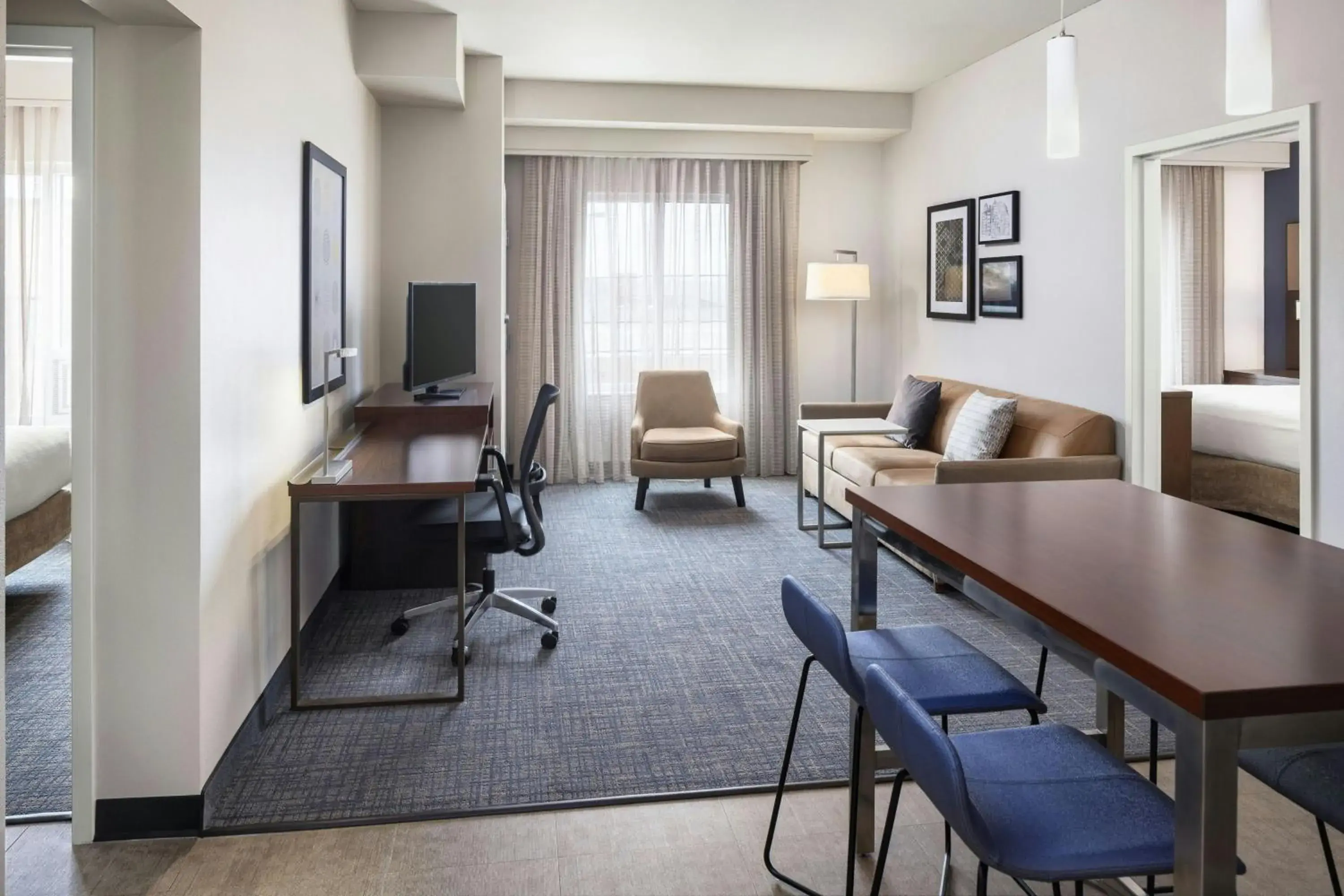 Two-Bedroom Suite in Residence Inn by Marriott Ann Arbor Downtown Two-Bedroom Suite in Residence Inn by Marriott Ann Arbor Downtown