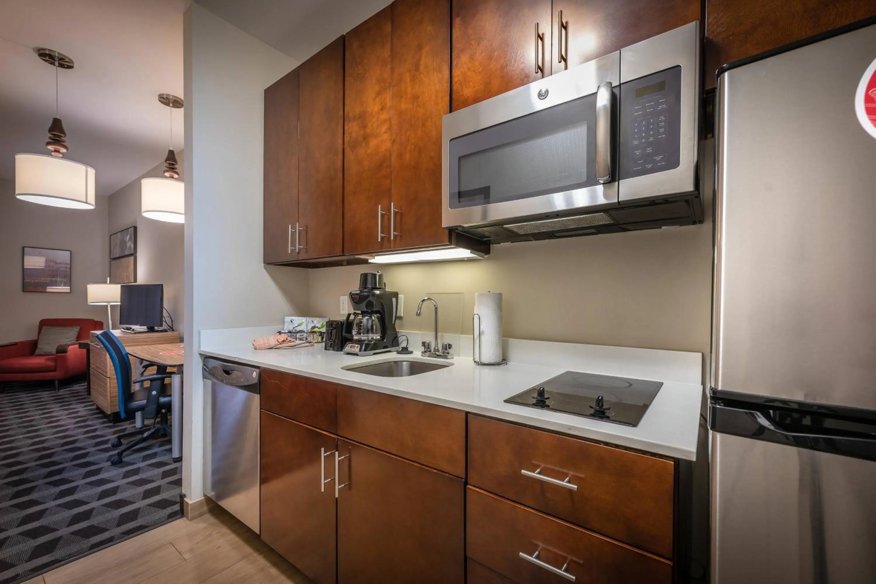 Kitchen or kitchenette in TownePlace Suites by Marriott New Orleans Harvey/West Bank