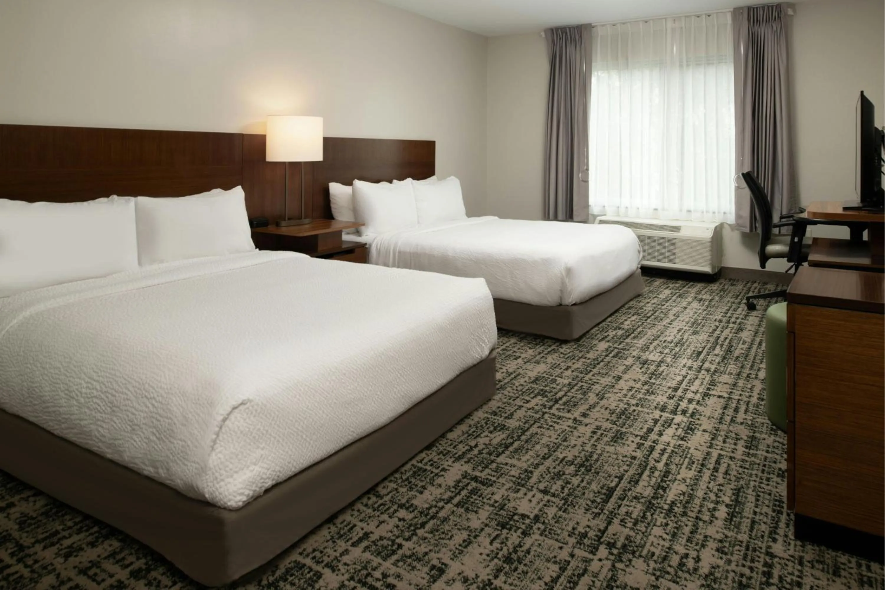 Photo of the whole room, Bed in Fairfield Inn & Suites by Marriott Tampa Westshore/Airport