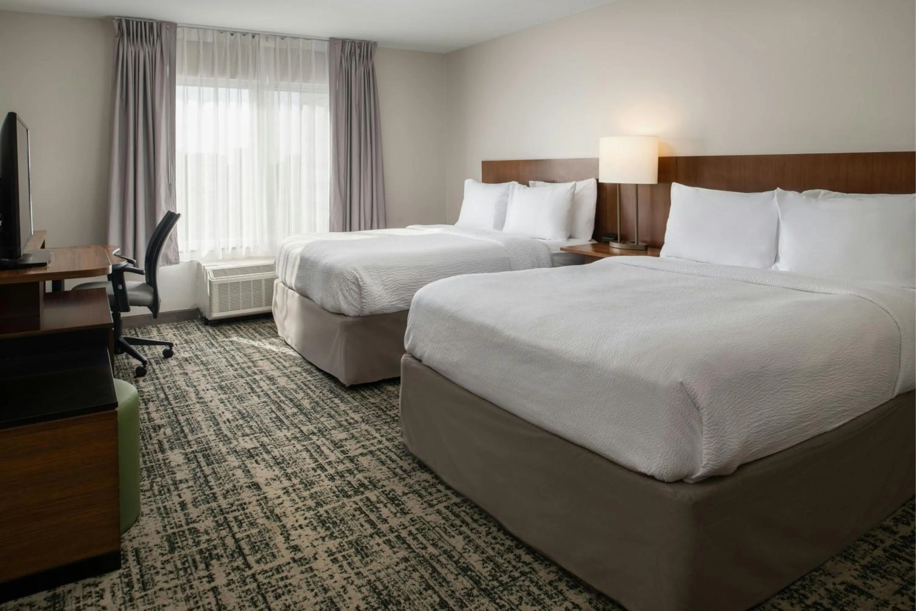 Photo of the whole room, Bed in Fairfield Inn & Suites by Marriott Tampa Westshore/Airport