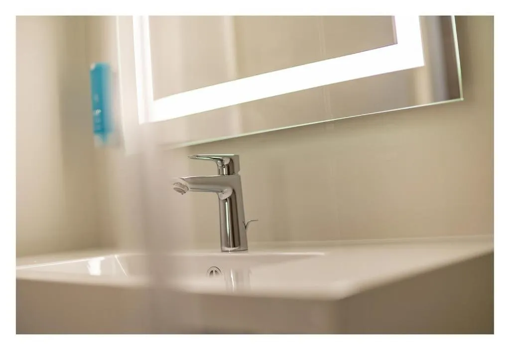 Bathroom in Pensiunea Junior