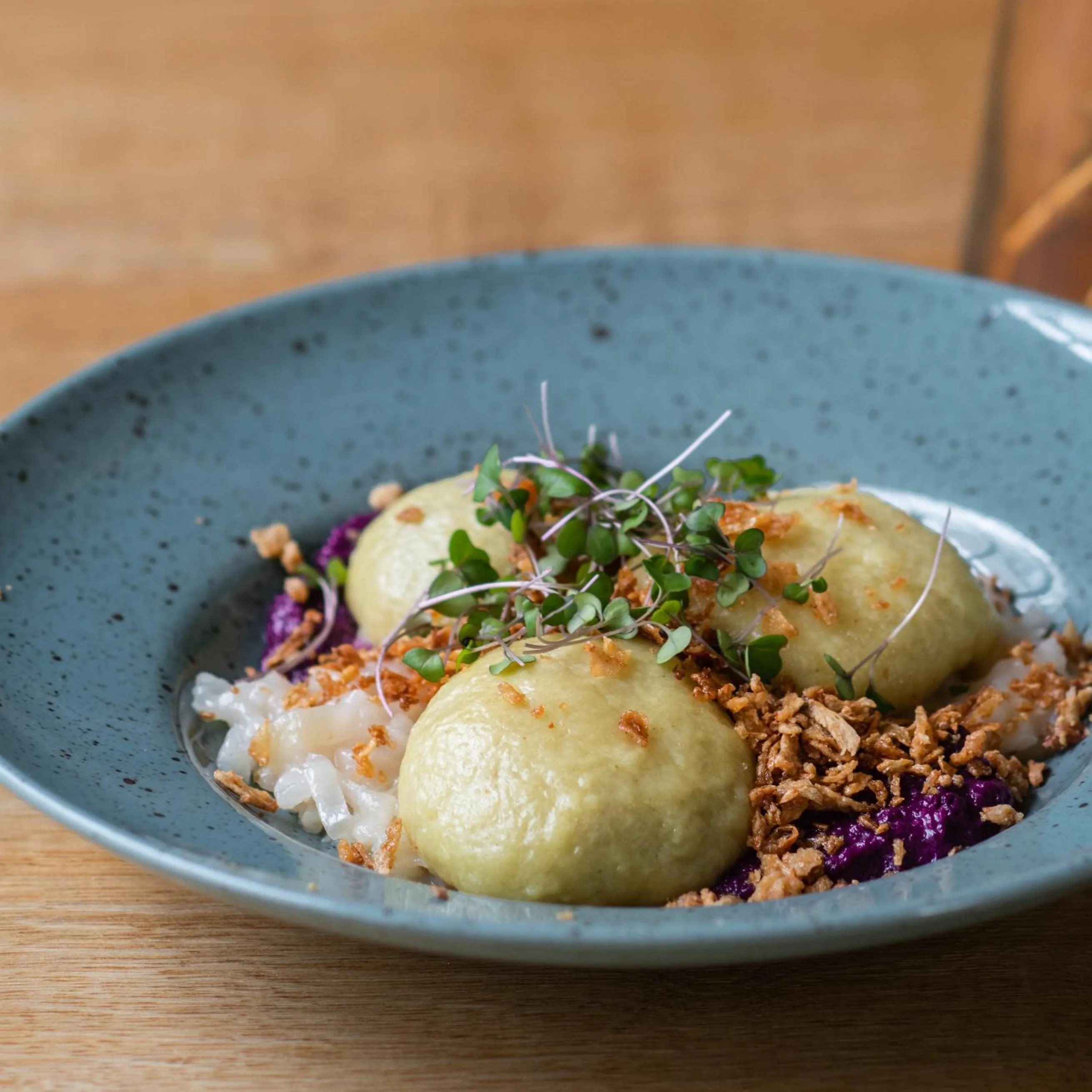 Restaurant/places to eat in Fairhotel