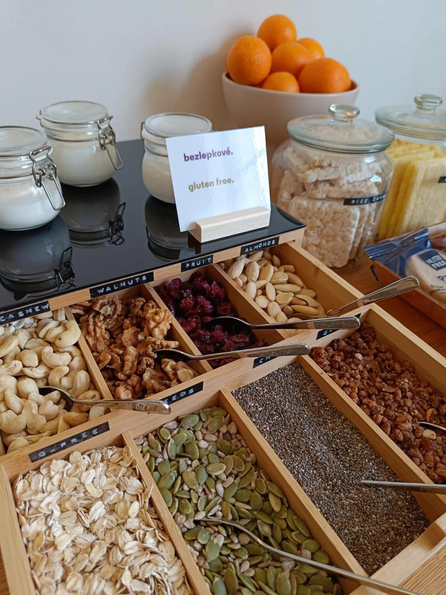 Restaurant/places to eat in Fairhotel