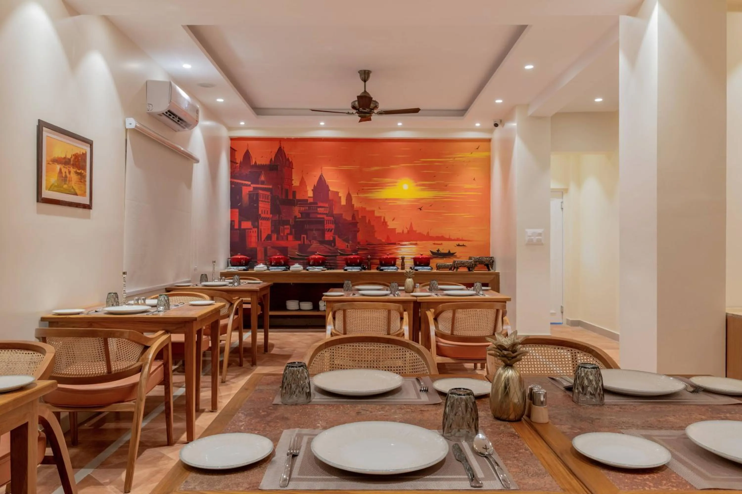 Restaurant/places to eat in juSTa Luxe Kashi Parampara, Varanasi