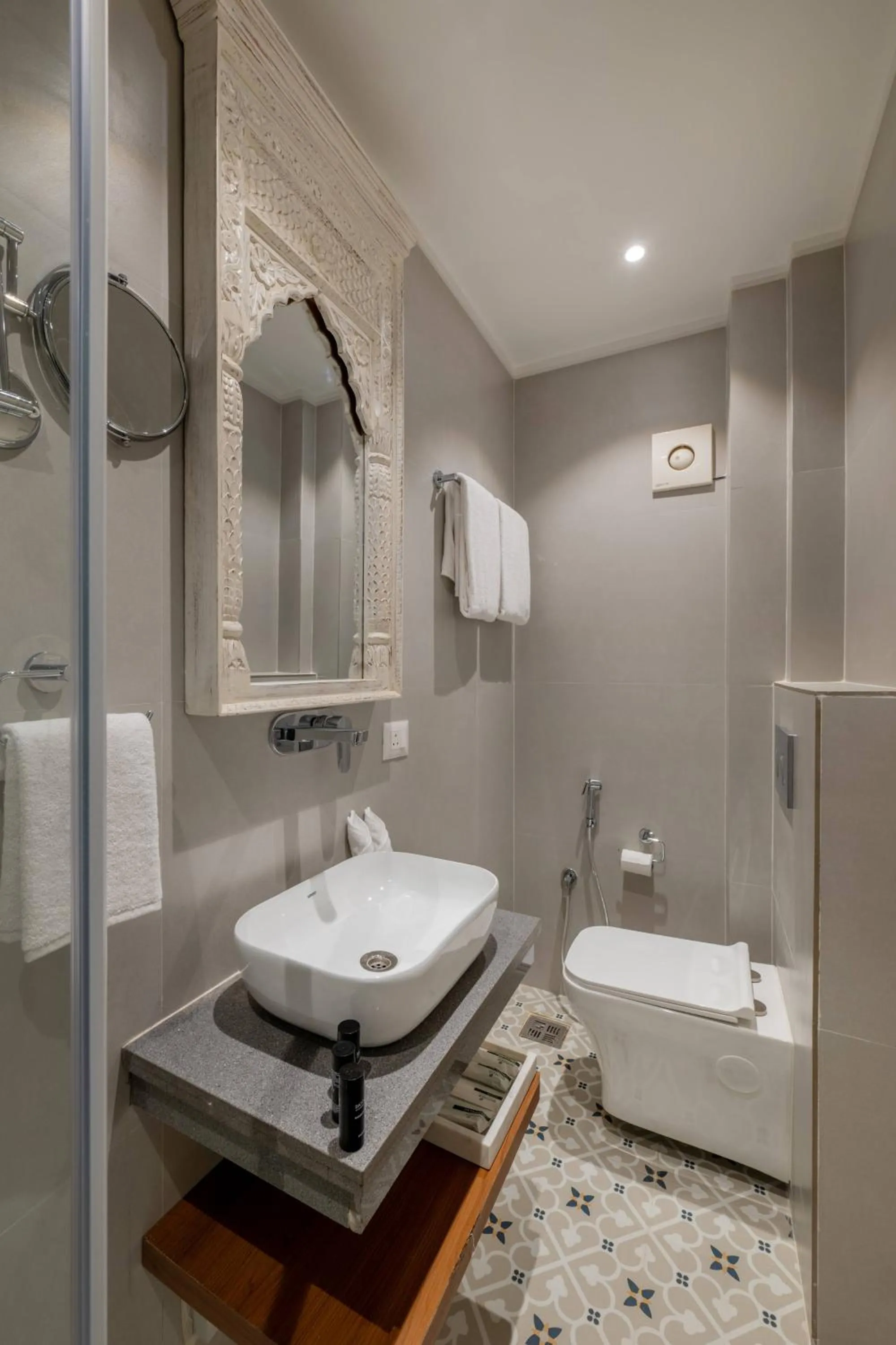 Bathroom in juSTa Luxe Kashi Parampara, Varanasi