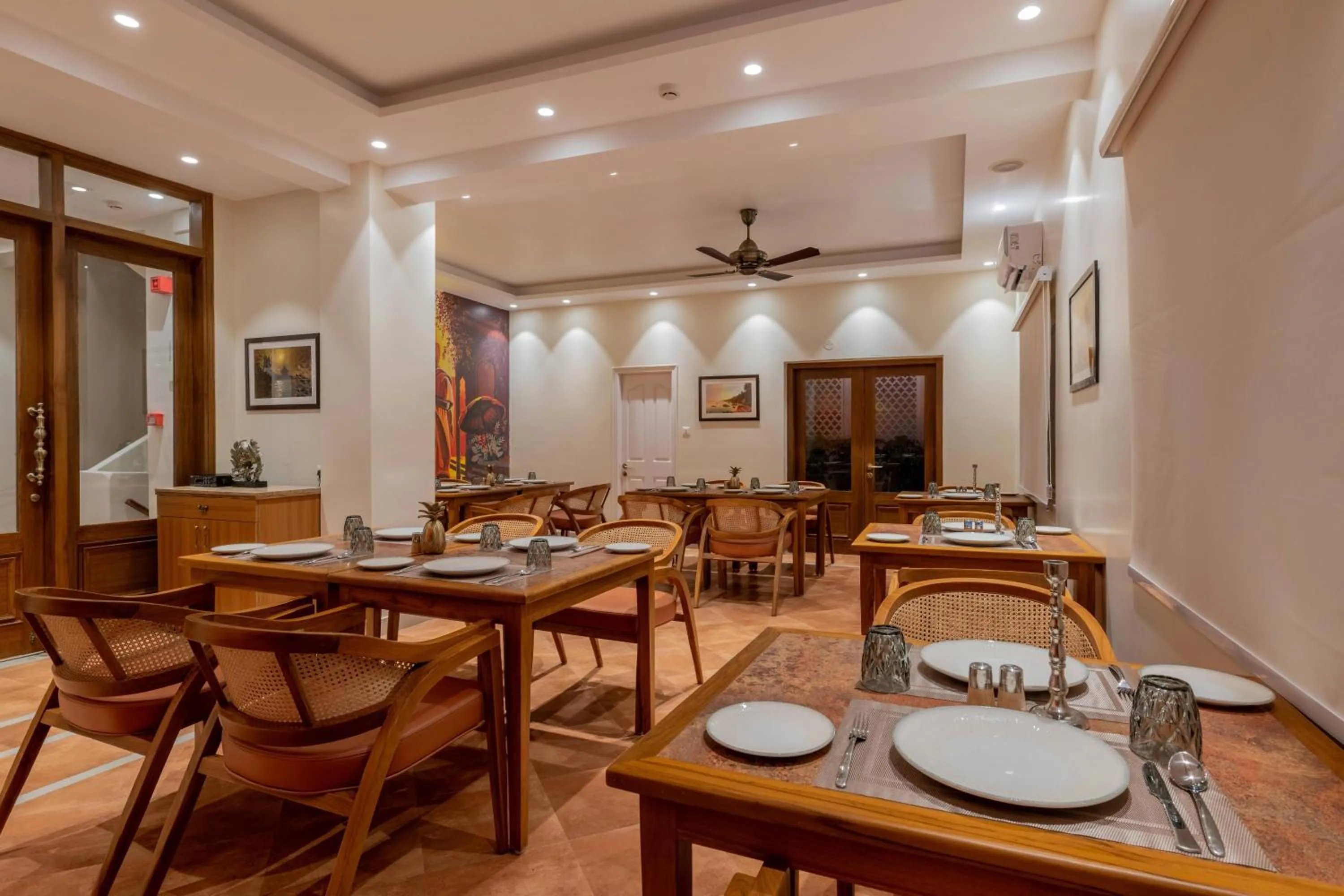 Restaurant/places to eat in juSTa Luxe Kashi Parampara, Varanasi