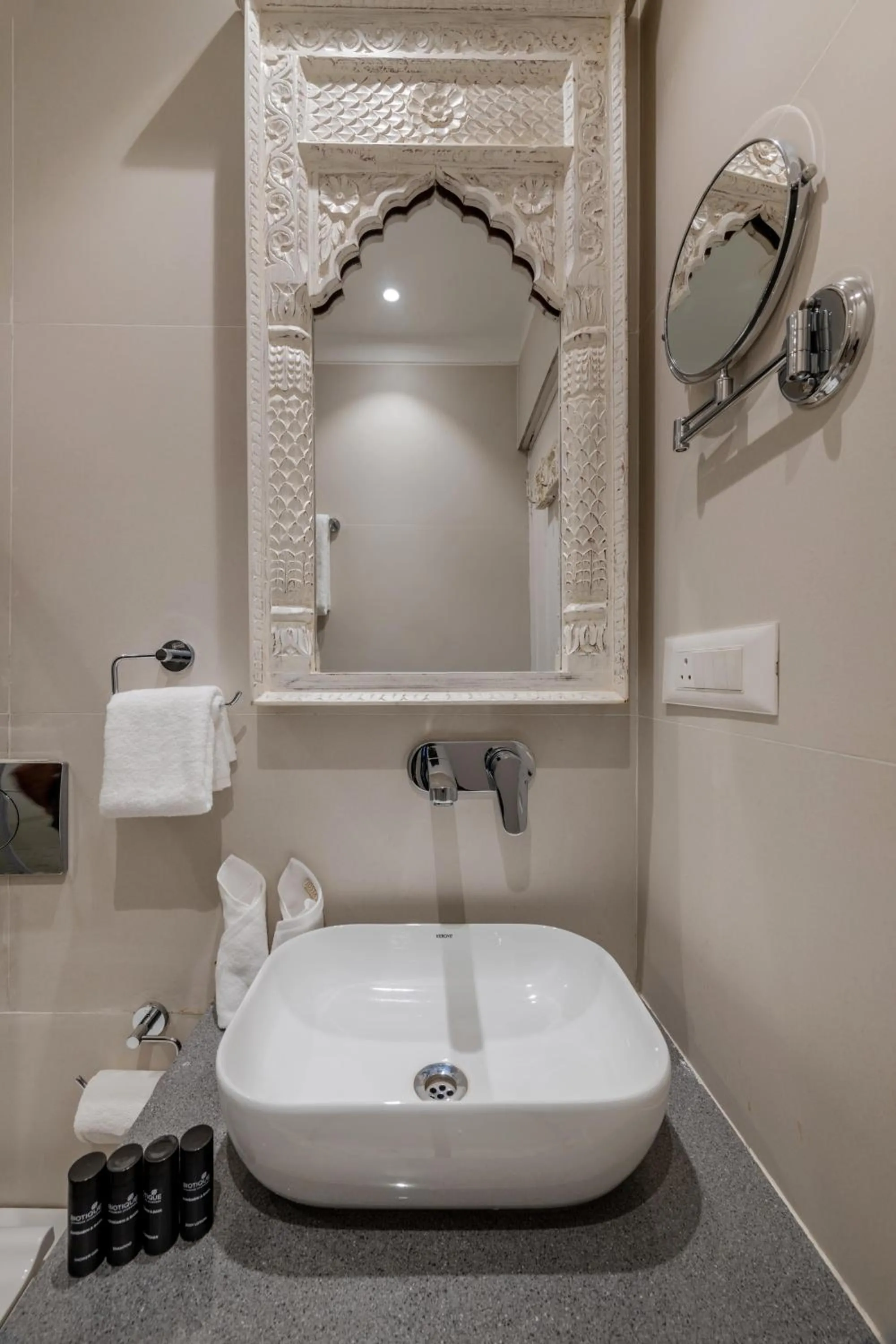 Bathroom in juSTa Luxe Kashi Parampara, Varanasi