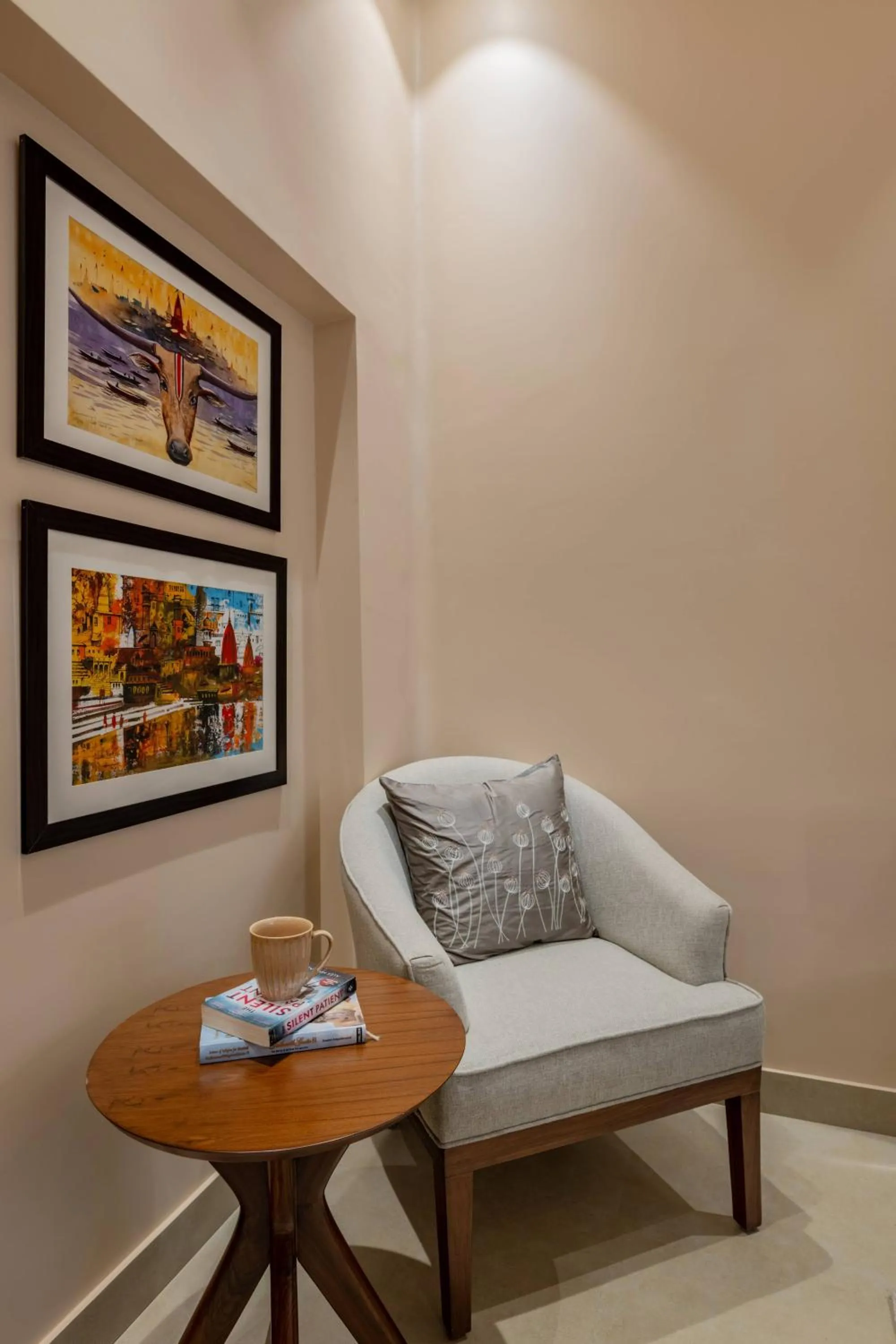 Seating area in juSTa Luxe Kashi Parampara, Varanasi