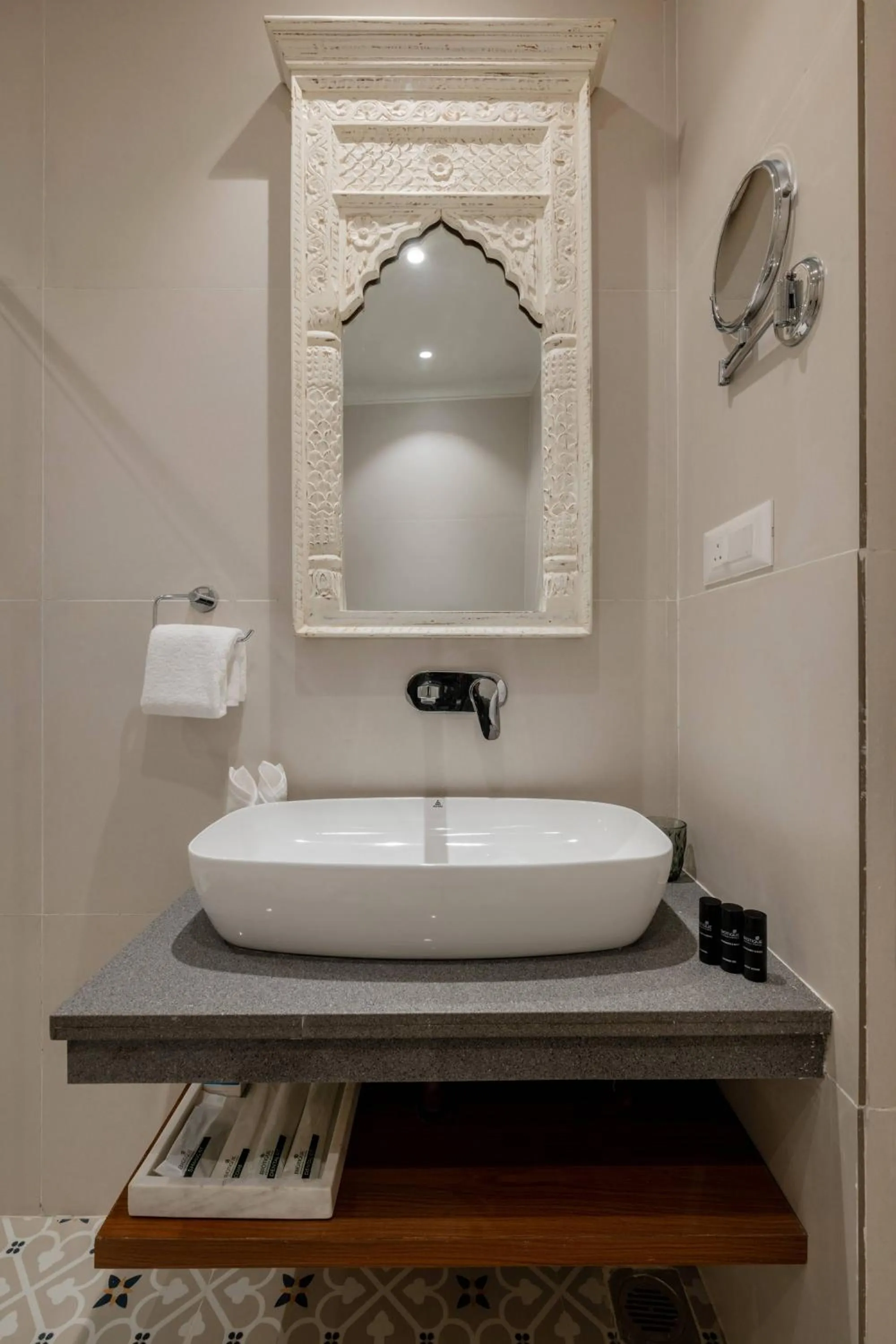 Bathroom in juSTa Luxe Kashi Parampara, Varanasi