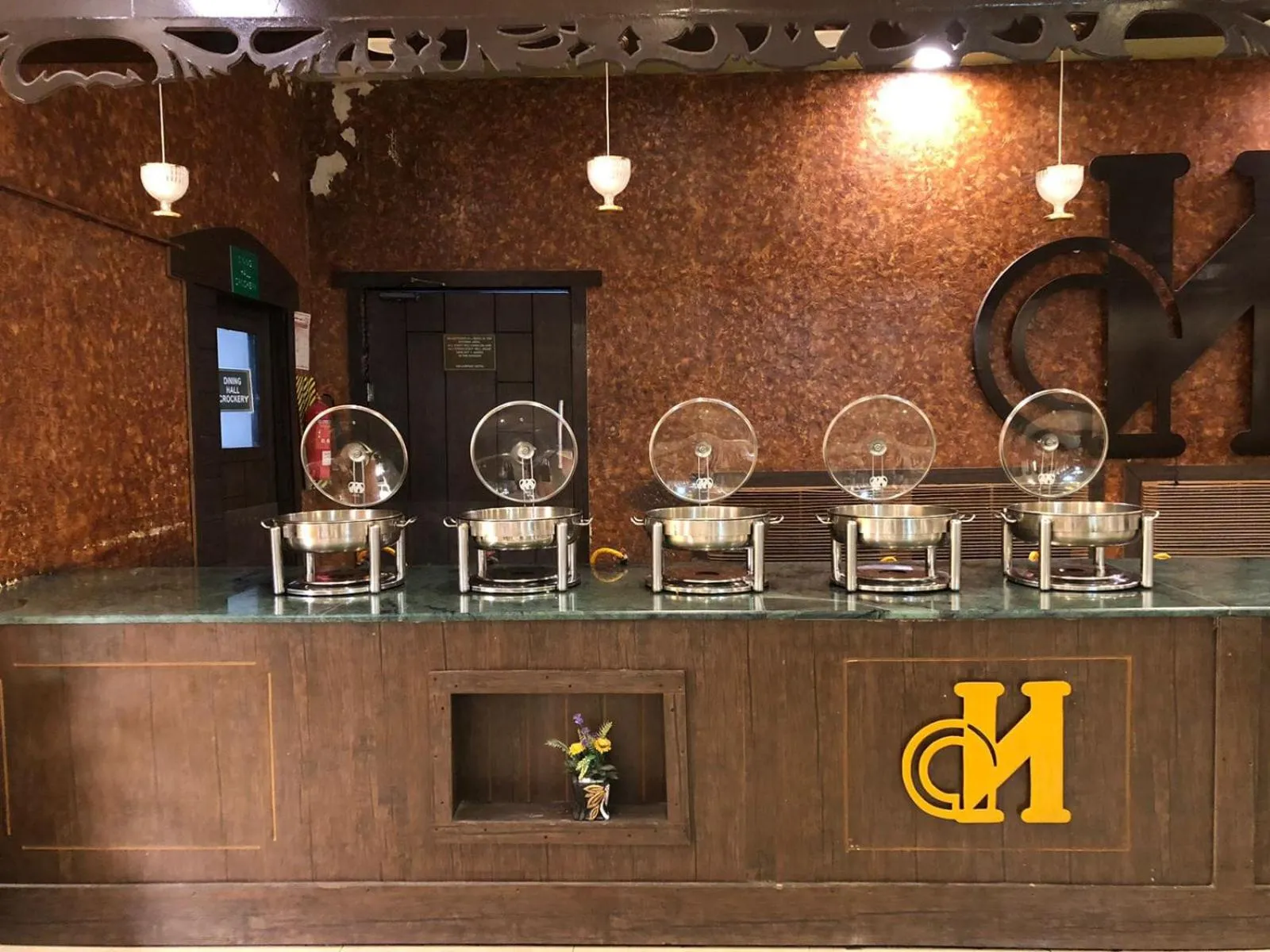 Property building in Airport Hotel