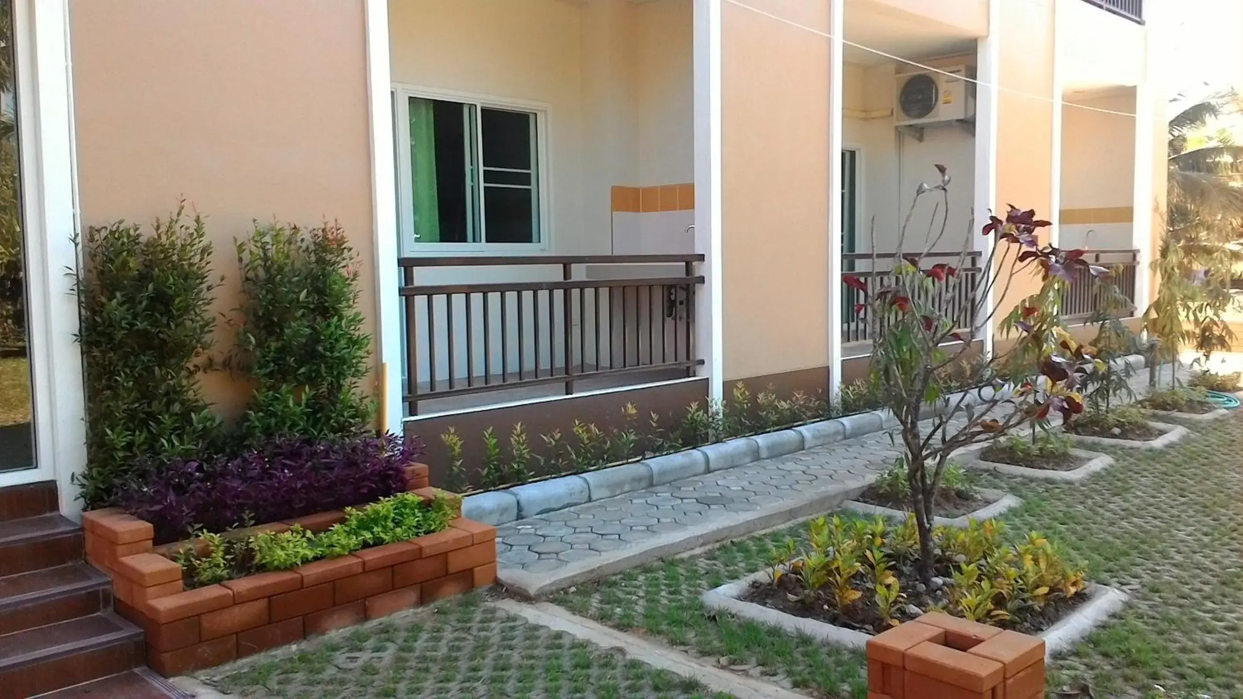 Garden in M.place Maerim Garden in M.place Maerim