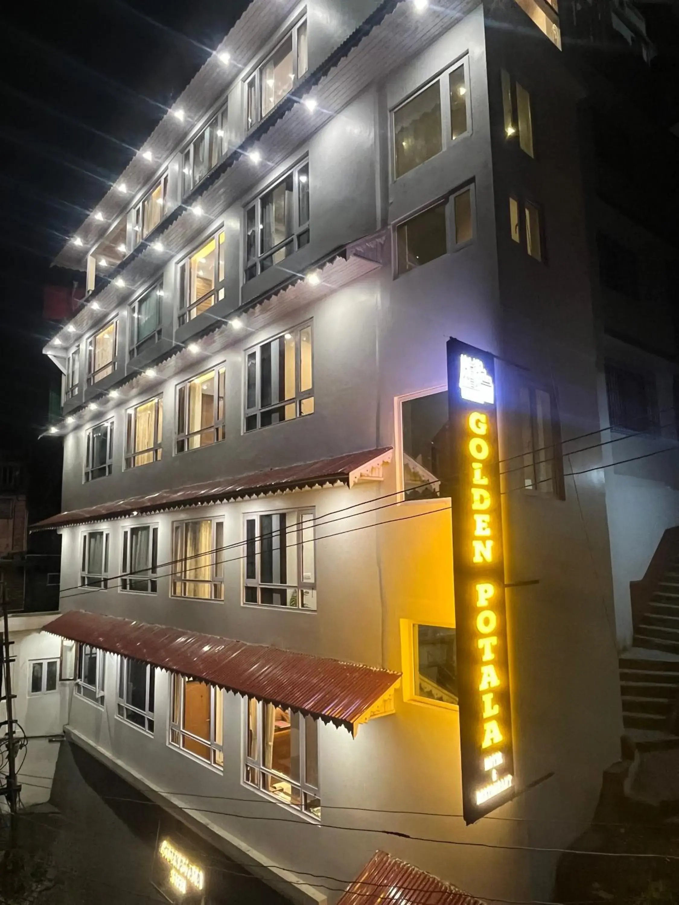 Hotel Golden Potala Hotel Golden Potala