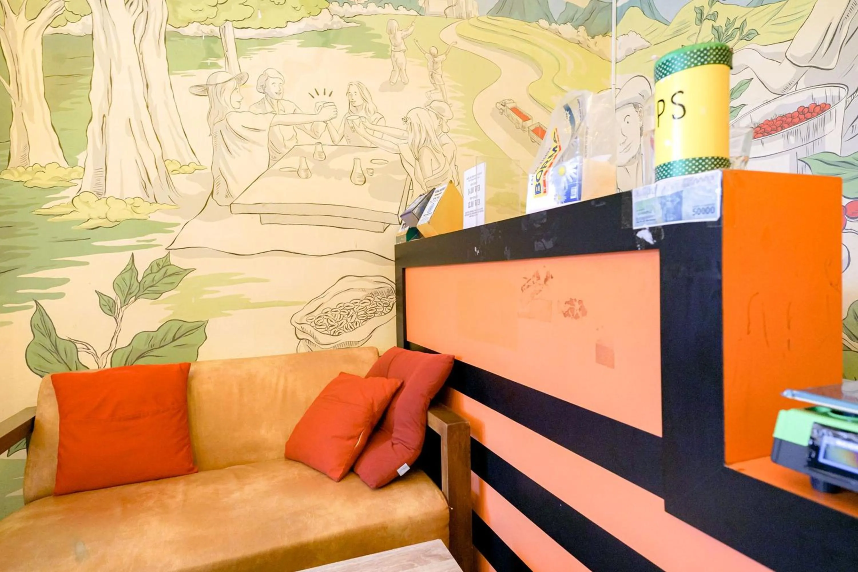 Living room in RedDoorz at Buah Batu 5