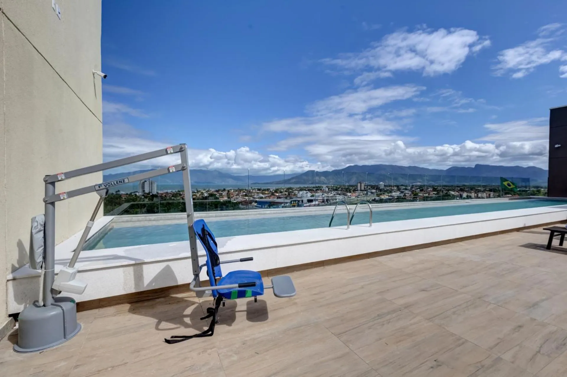 Swimming pool in Hampton By Hilton Caraguatatuba Serramar