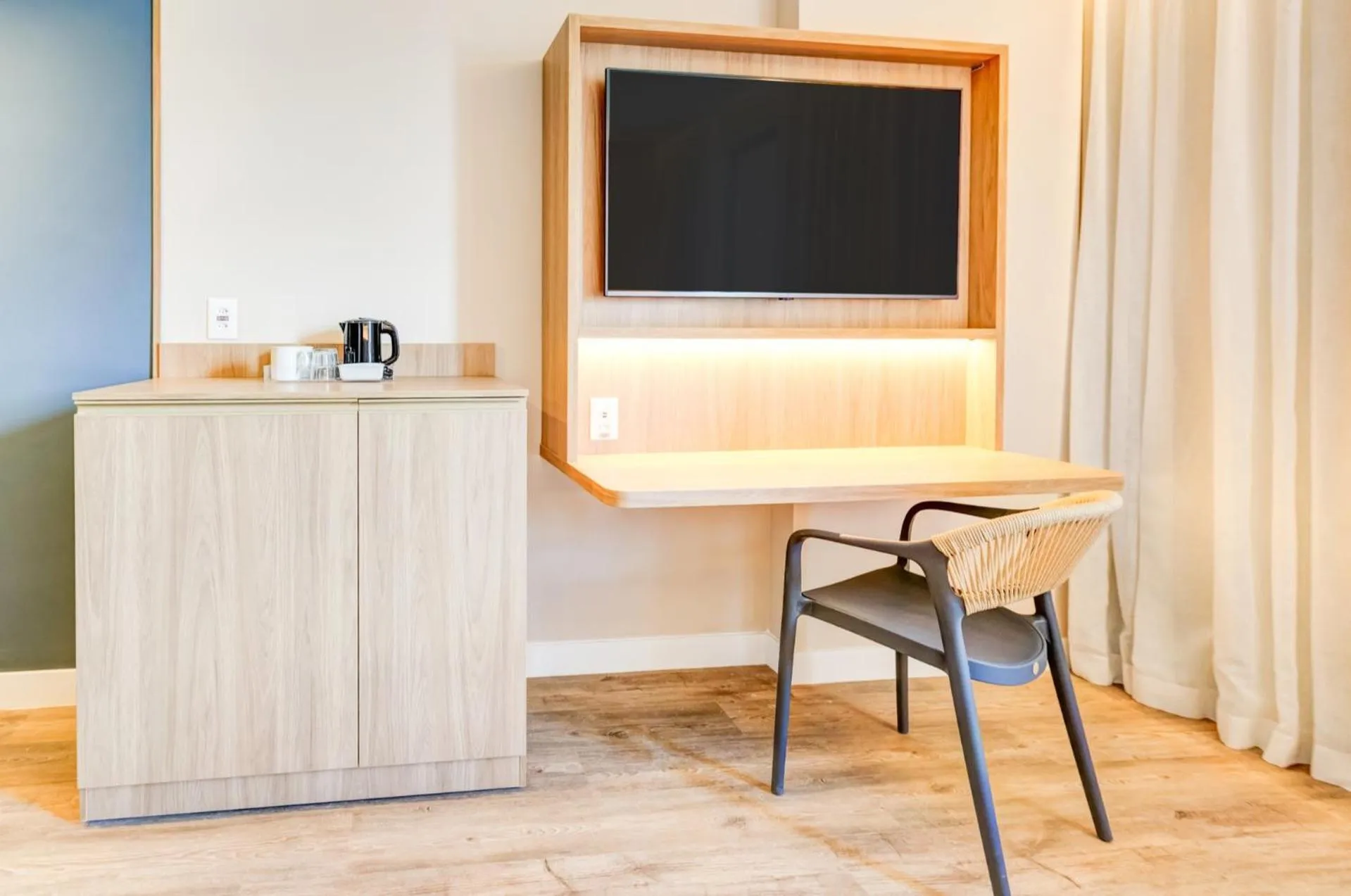 Bedroom in Hampton By Hilton Caraguatatuba Serramar