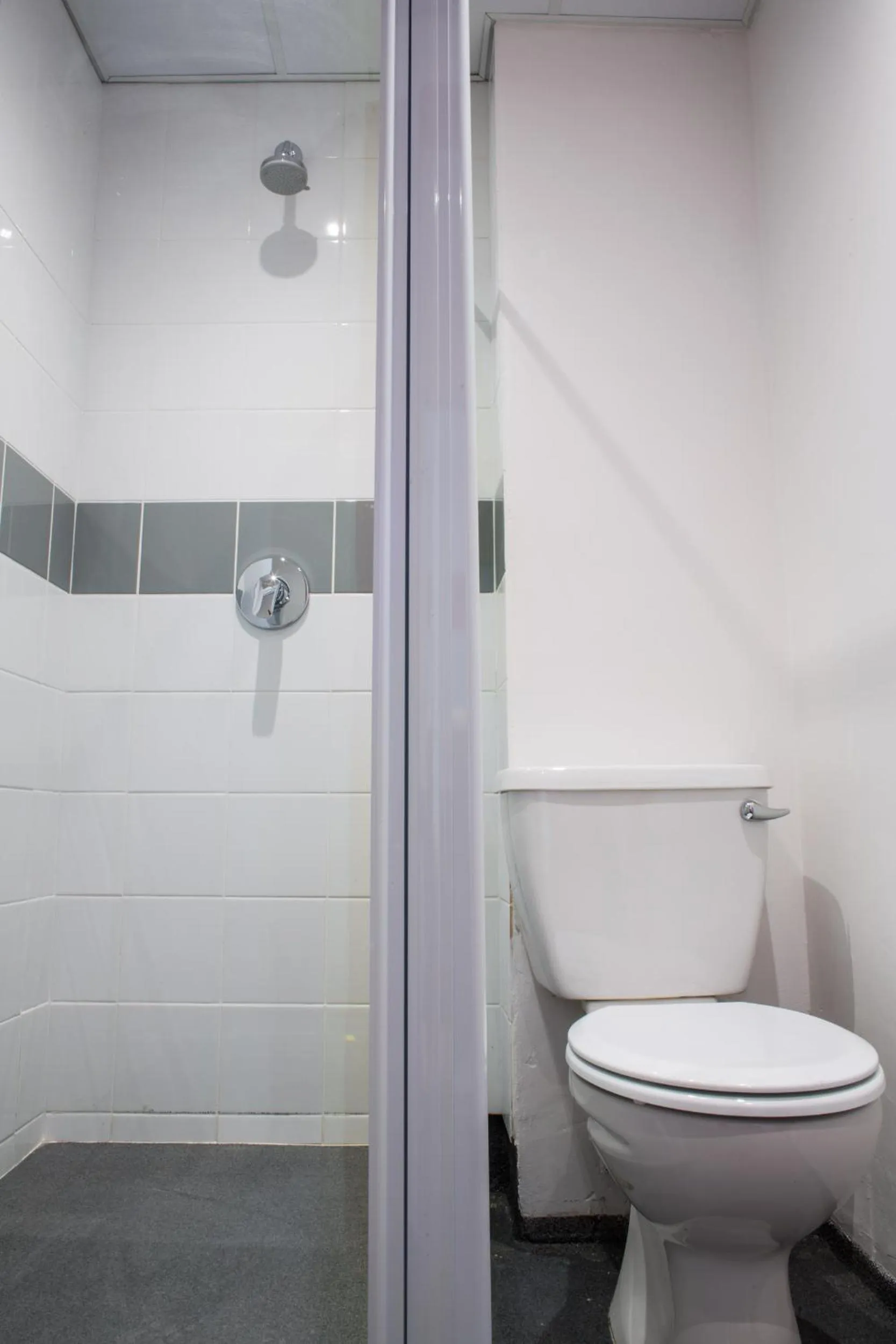 Bathroom in 91 Loop Boutique Hostel