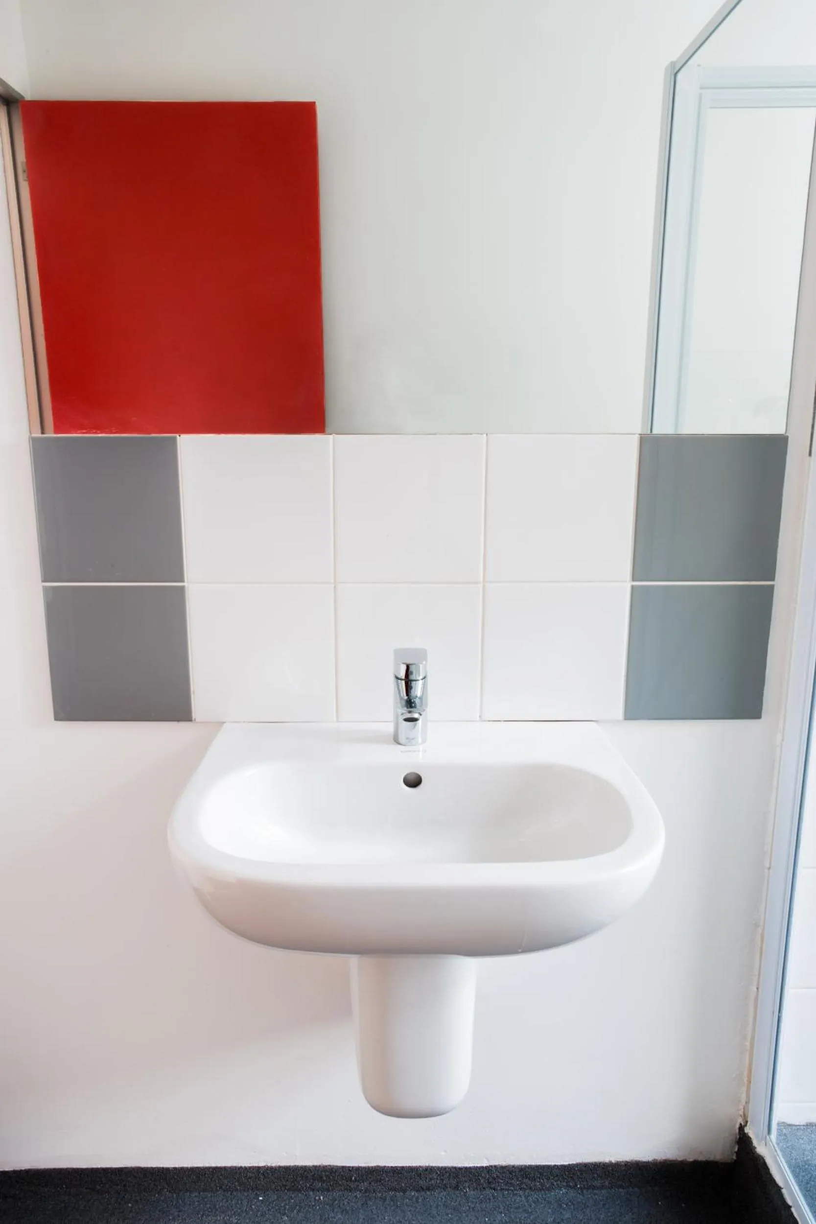 Bathroom in 91 Loop Boutique Hostel