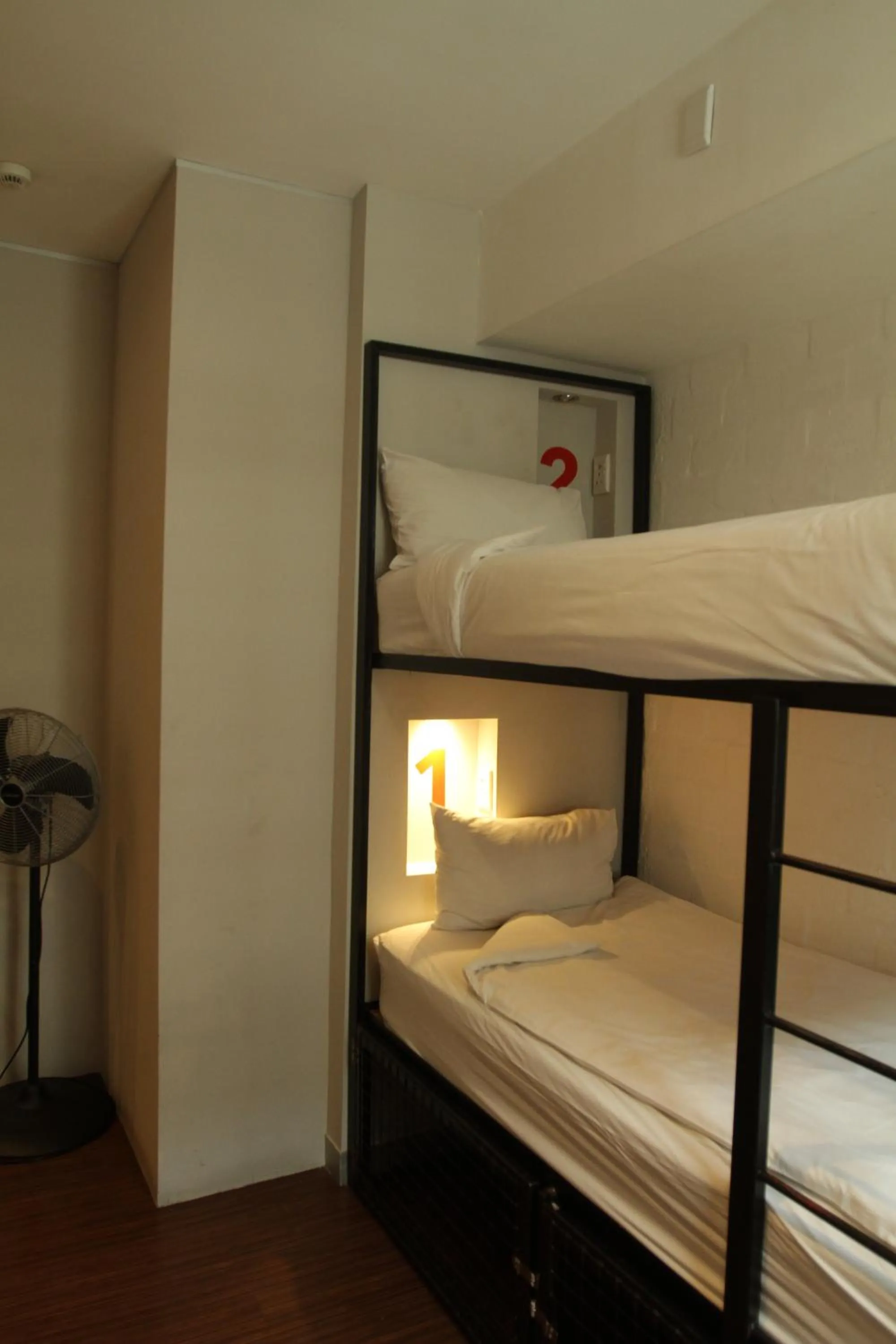 Bedroom, Bed in 91 Loop Boutique Hostel