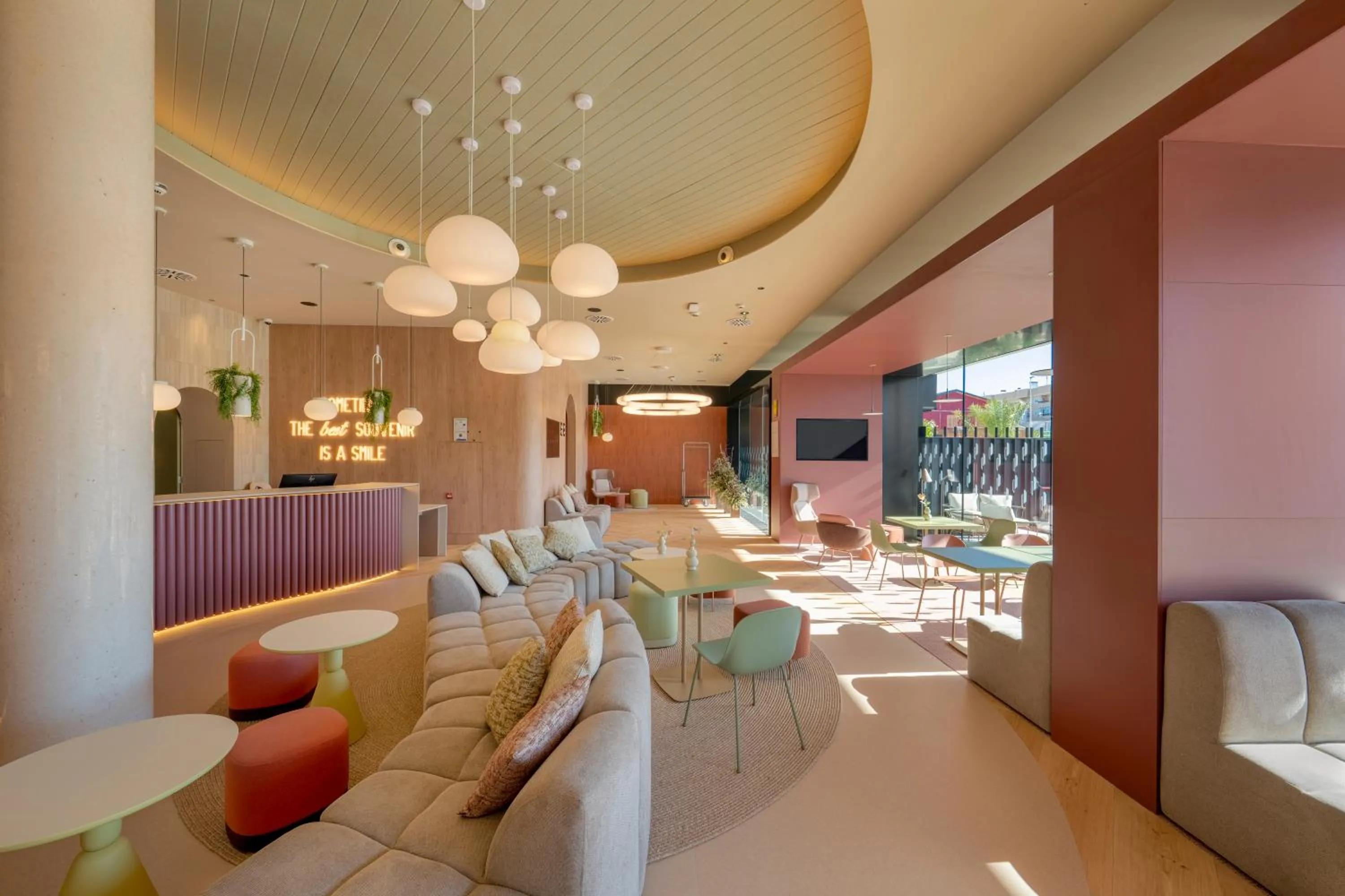 Seating area in Hampton By Hilton Alicante Airport
