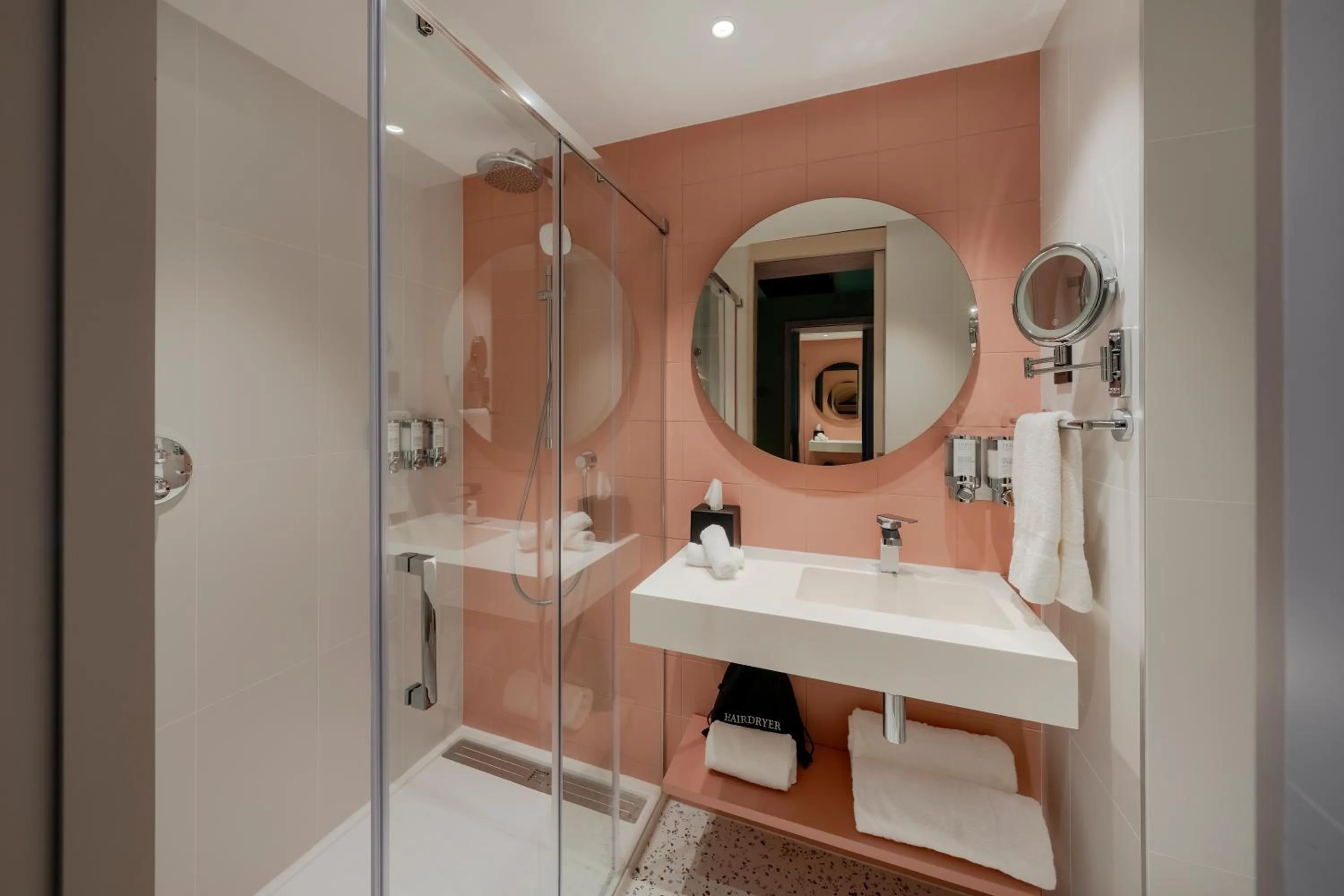 Bathroom in Hampton By Hilton Alicante Airport