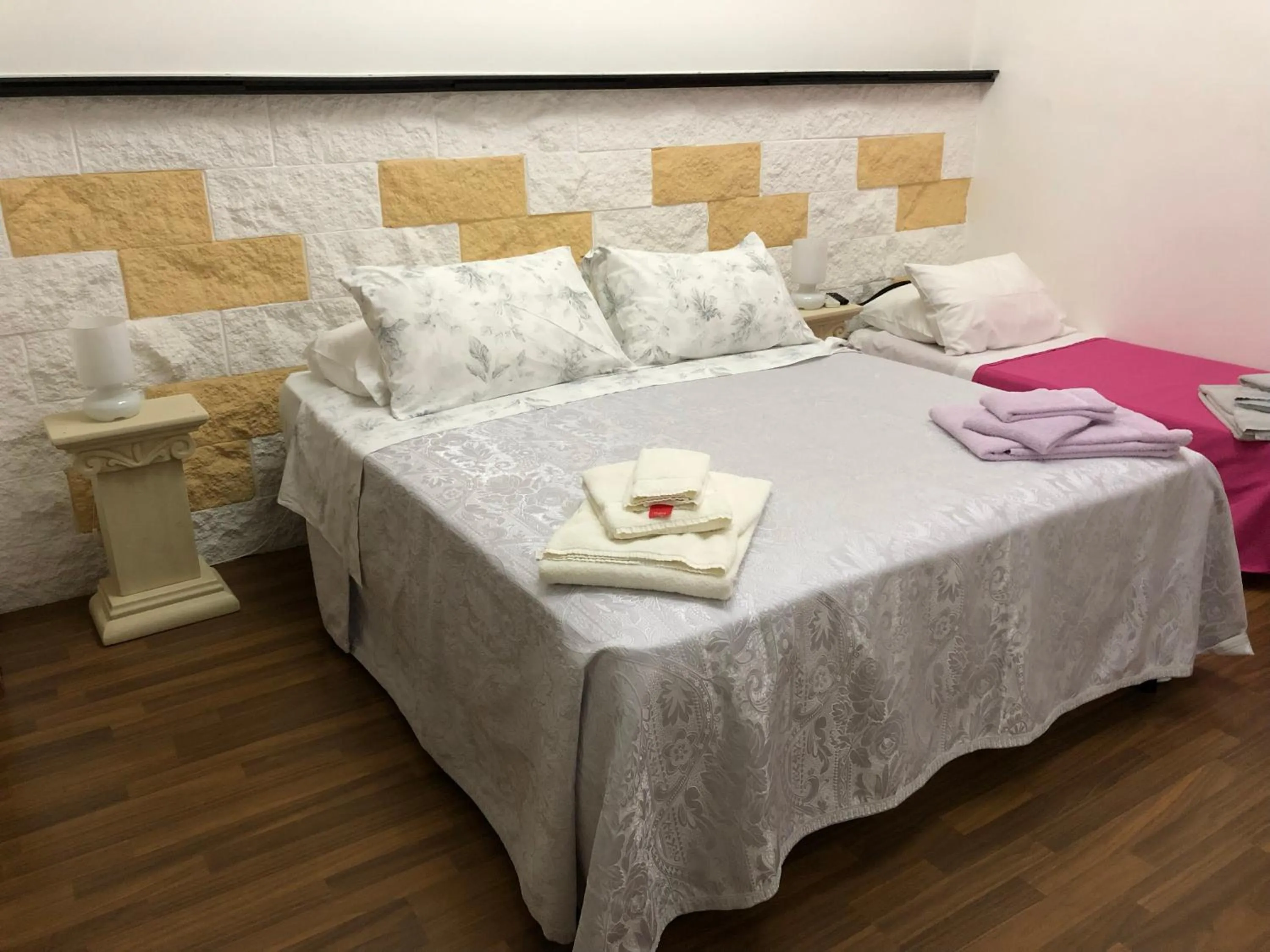 Bedroom, Bed in Monterussi Bed and Breakfast