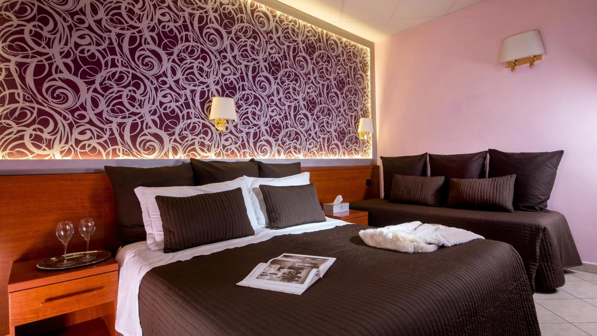 Bed in Ad Hoc Domus Colosseo