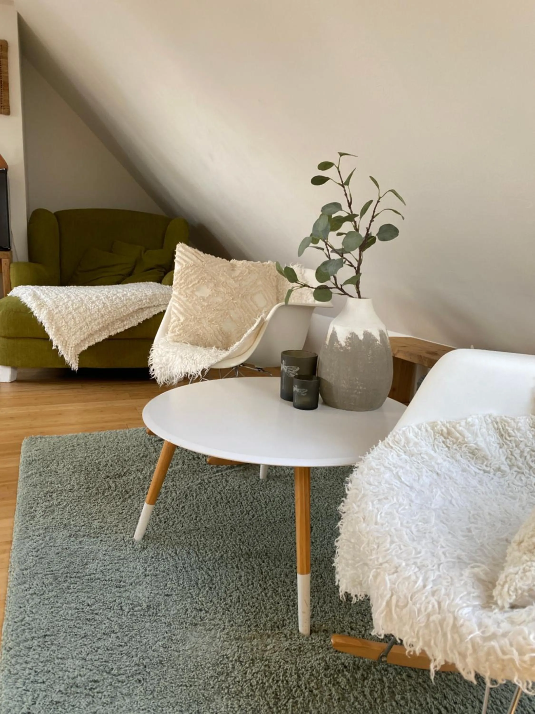 Seating area in Wellness Suiten mit Whirlpool am Stadtrand von Essen